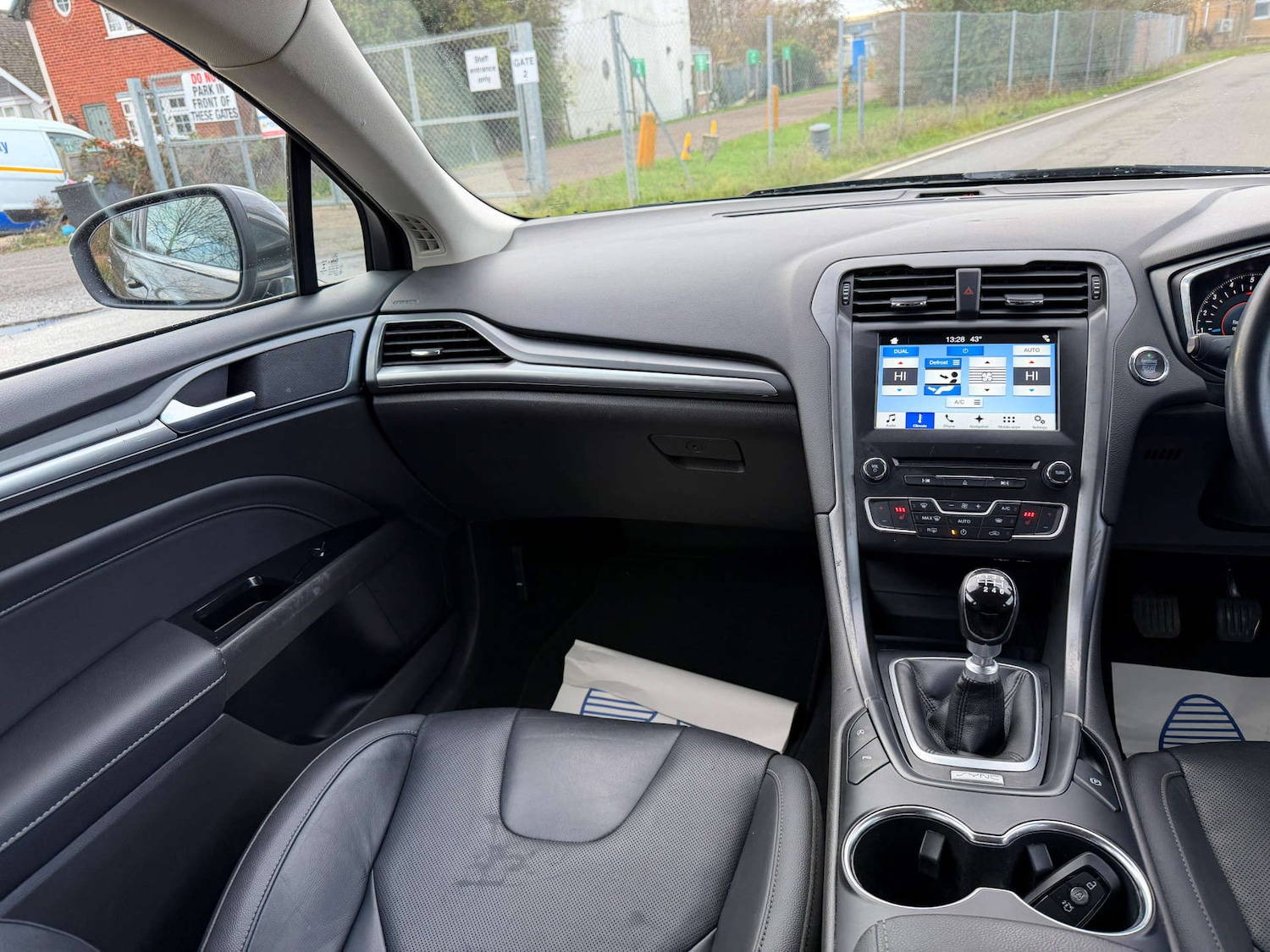 Used Ford Mondeo 2018 for sale - 77437537: Photo 24