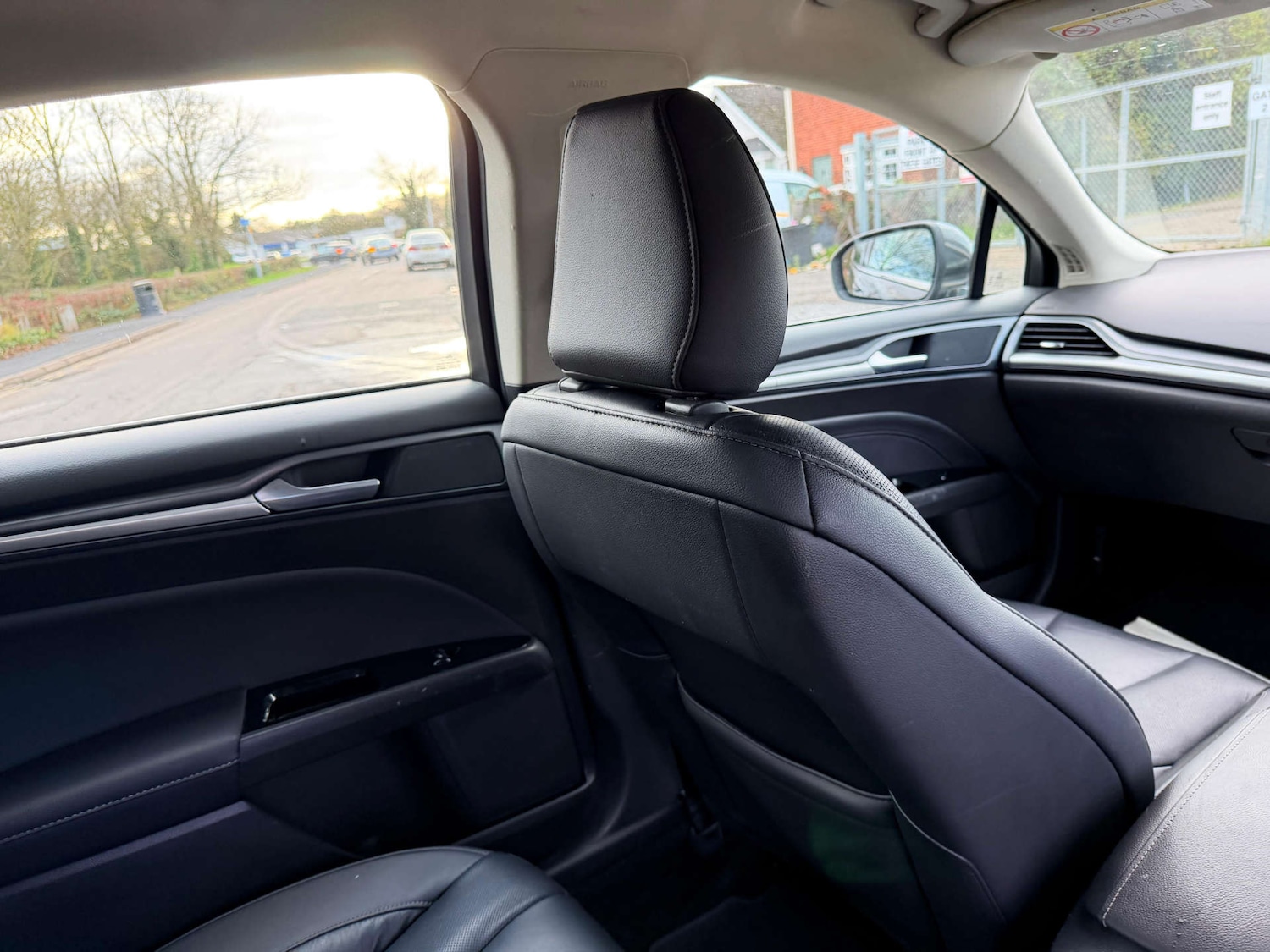 Used Ford Mondeo 2018 for sale - 77437537: Photo 28