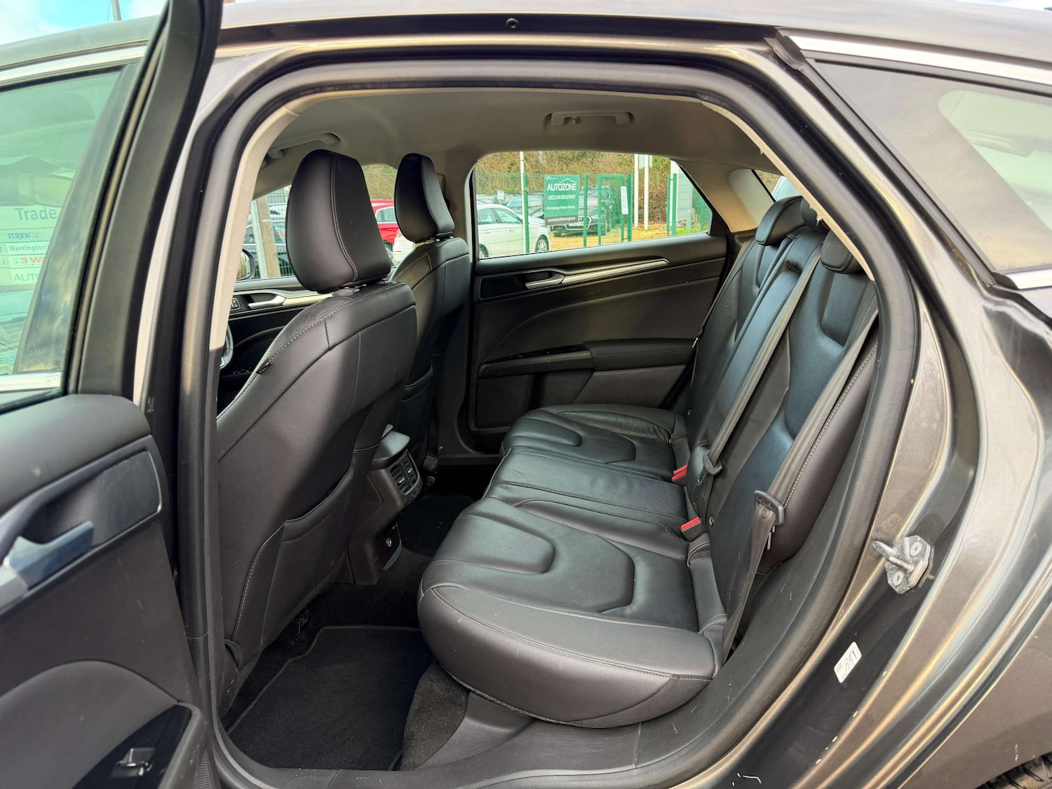 Used Ford Mondeo 2018 for sale - 77437537: Photo 30