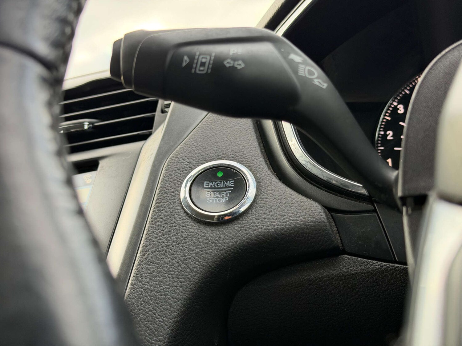 Used Ford Mondeo 2018 for sale - 77437537: Photo 43