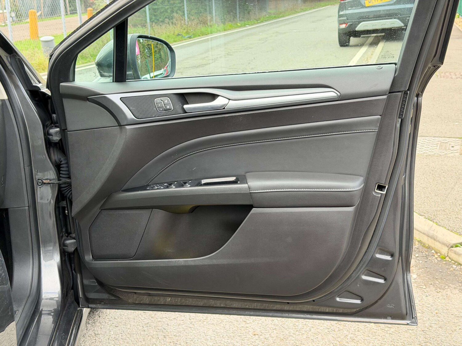 Used Ford Mondeo 2018 for sale - 77437537: Photo 55