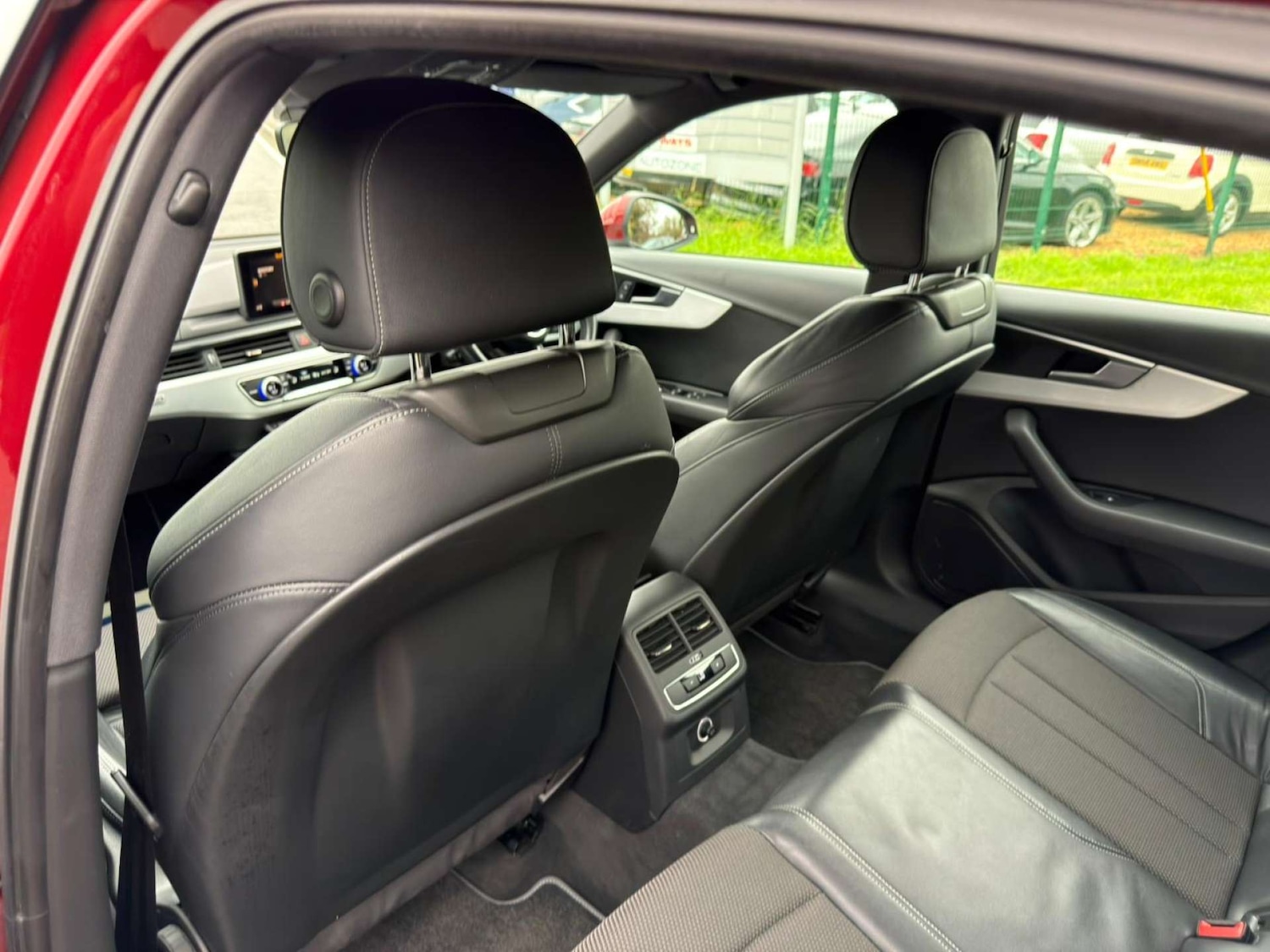 Used Audi A4 2017 for sale - 77437478: Photo 37