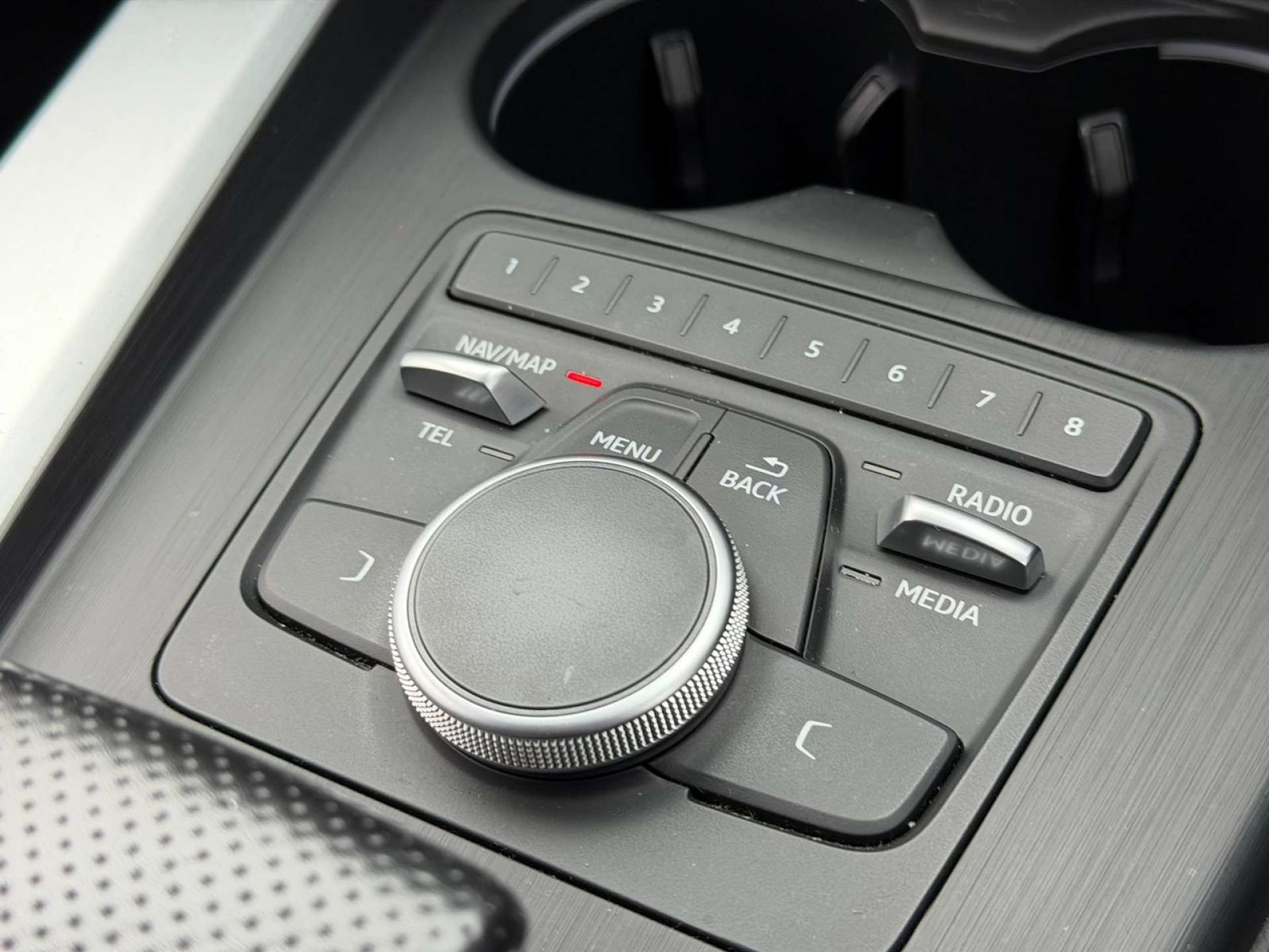 Used Audi A4 2017 for sale - 77437478: Photo 42