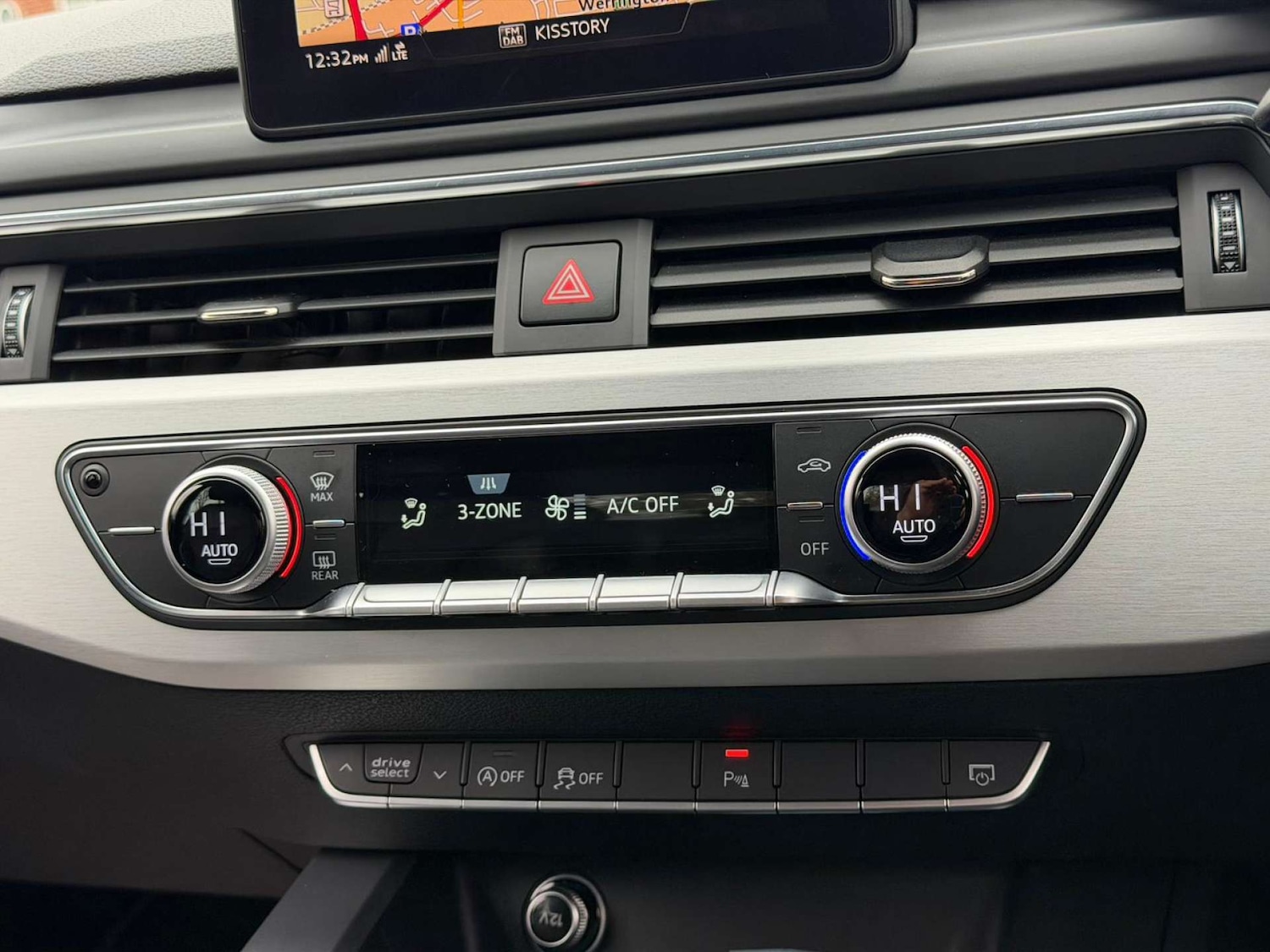 Used Audi A4 2017 for sale - 77437478: Photo 44