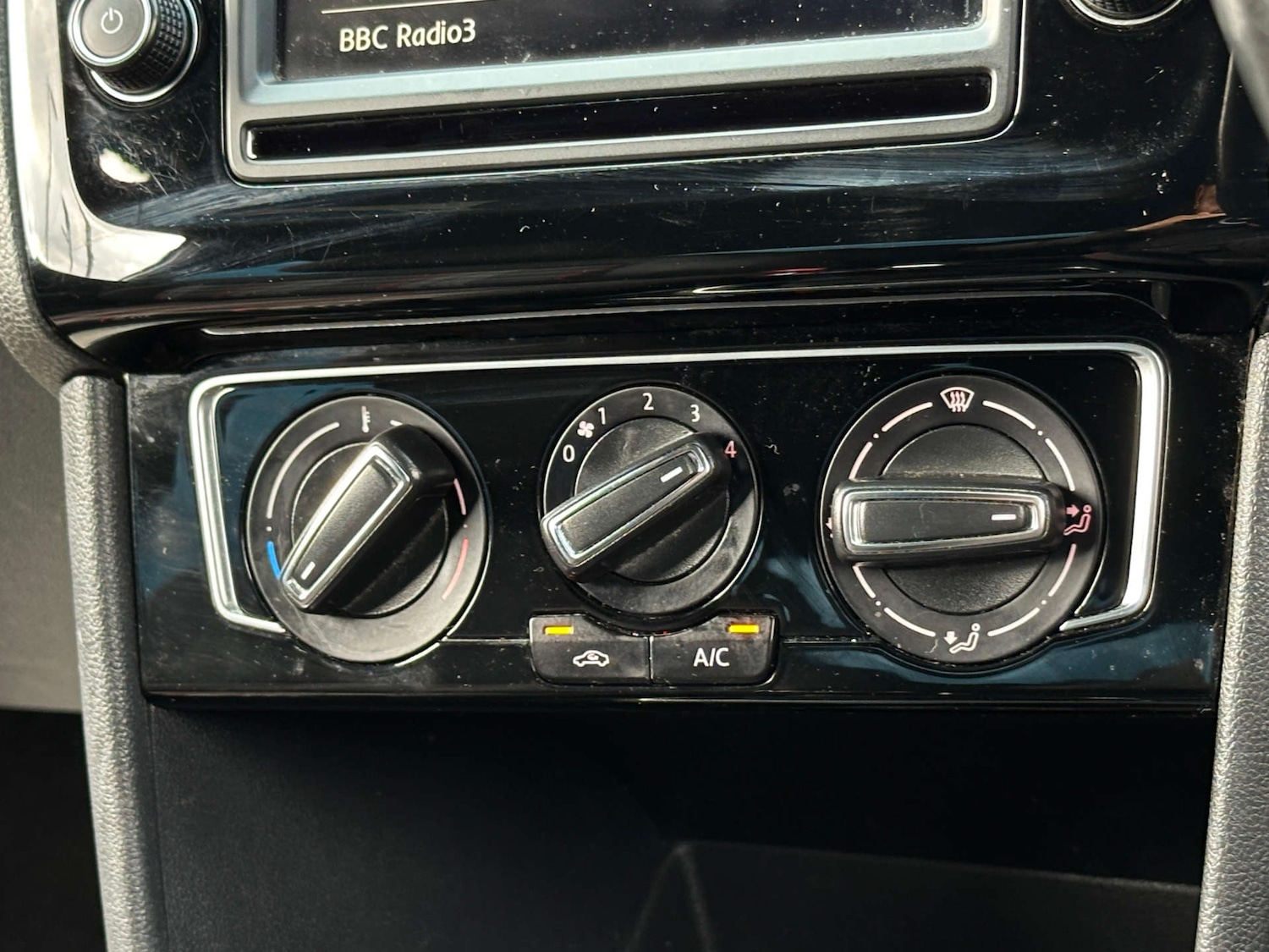 Used Volkswagen Polo 2016 for sale - 77437660: Photo 26