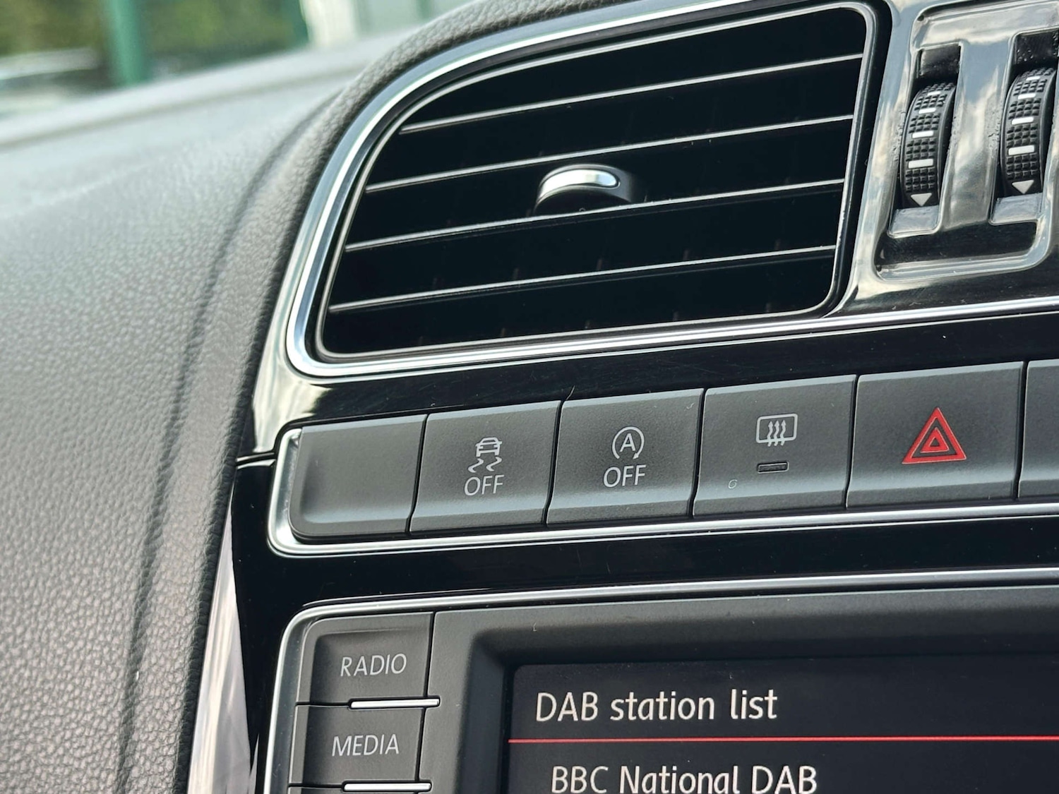 Used Volkswagen Polo 2016 for sale - 77437660: Photo 43