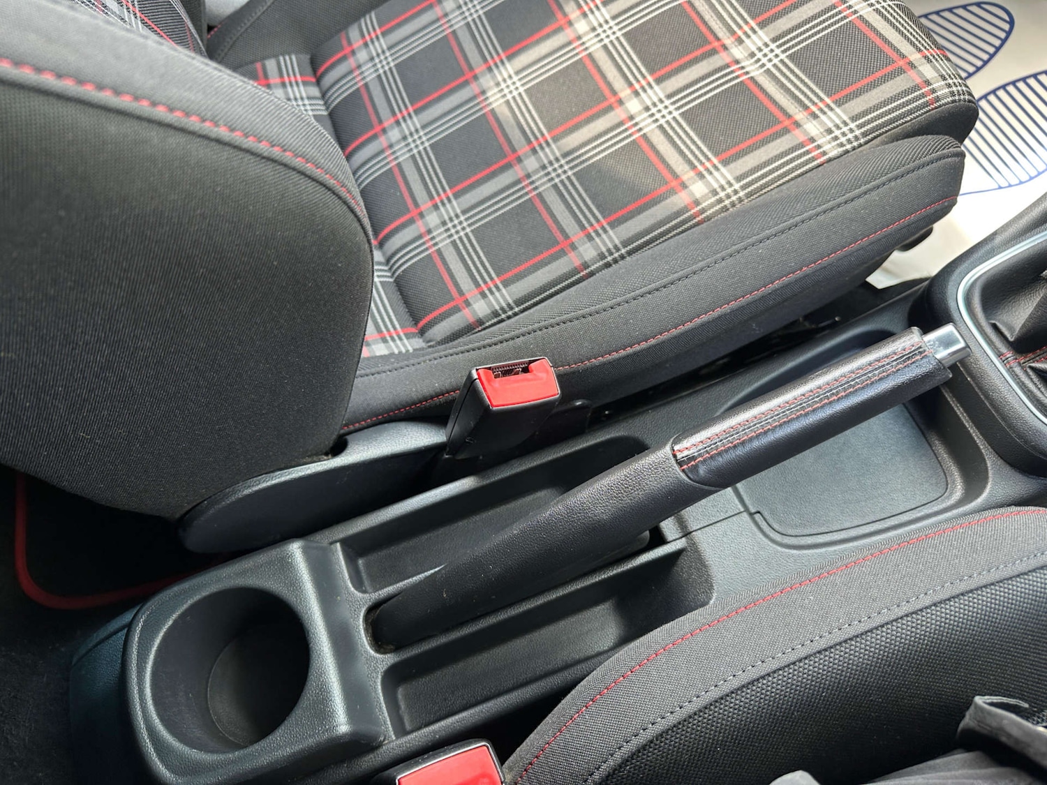 Used Volkswagen Polo 2016 for sale - 77437660: Photo 77