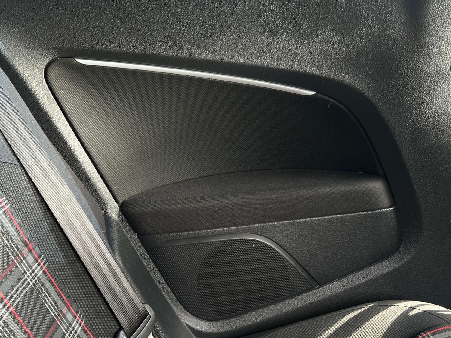 Used Volkswagen Polo 2016 for sale - 77437660: Photo 81