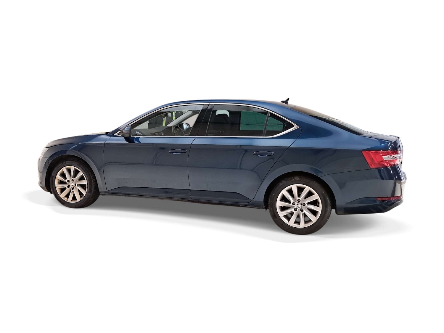 Used Skoda Superb 2020 for sale - 77920743: Photo 6