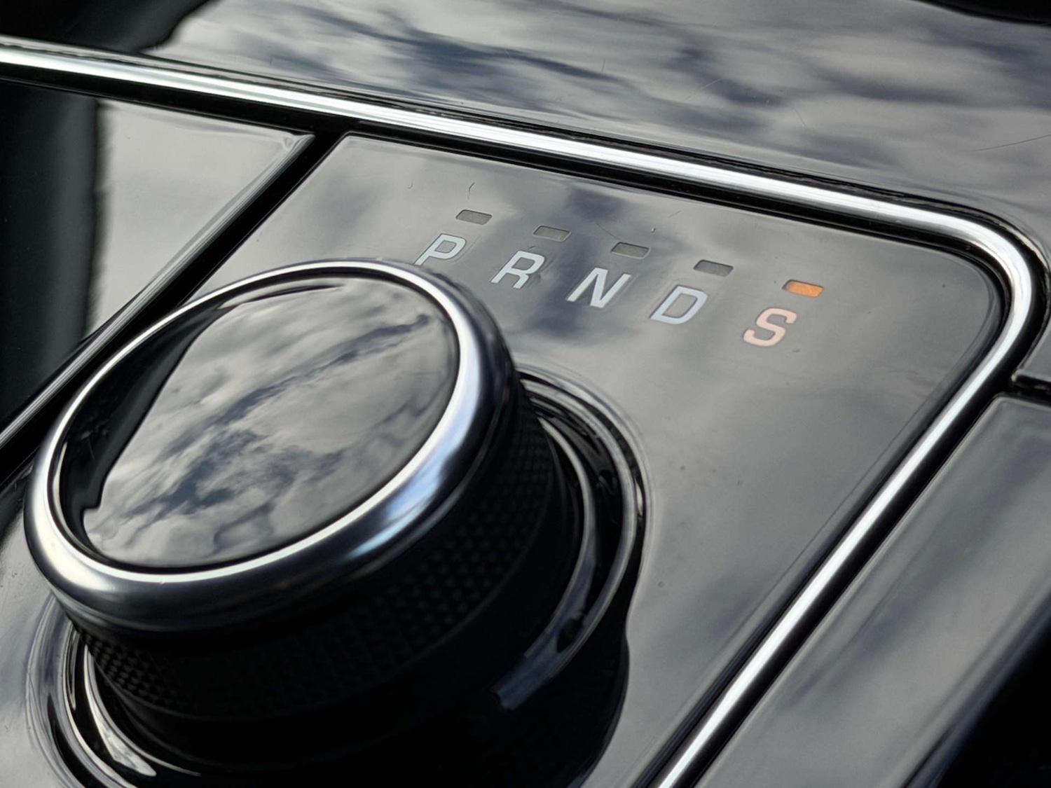 Used Land Rover Range Rover Velar 2020 for sale - 77437500: Photo 33