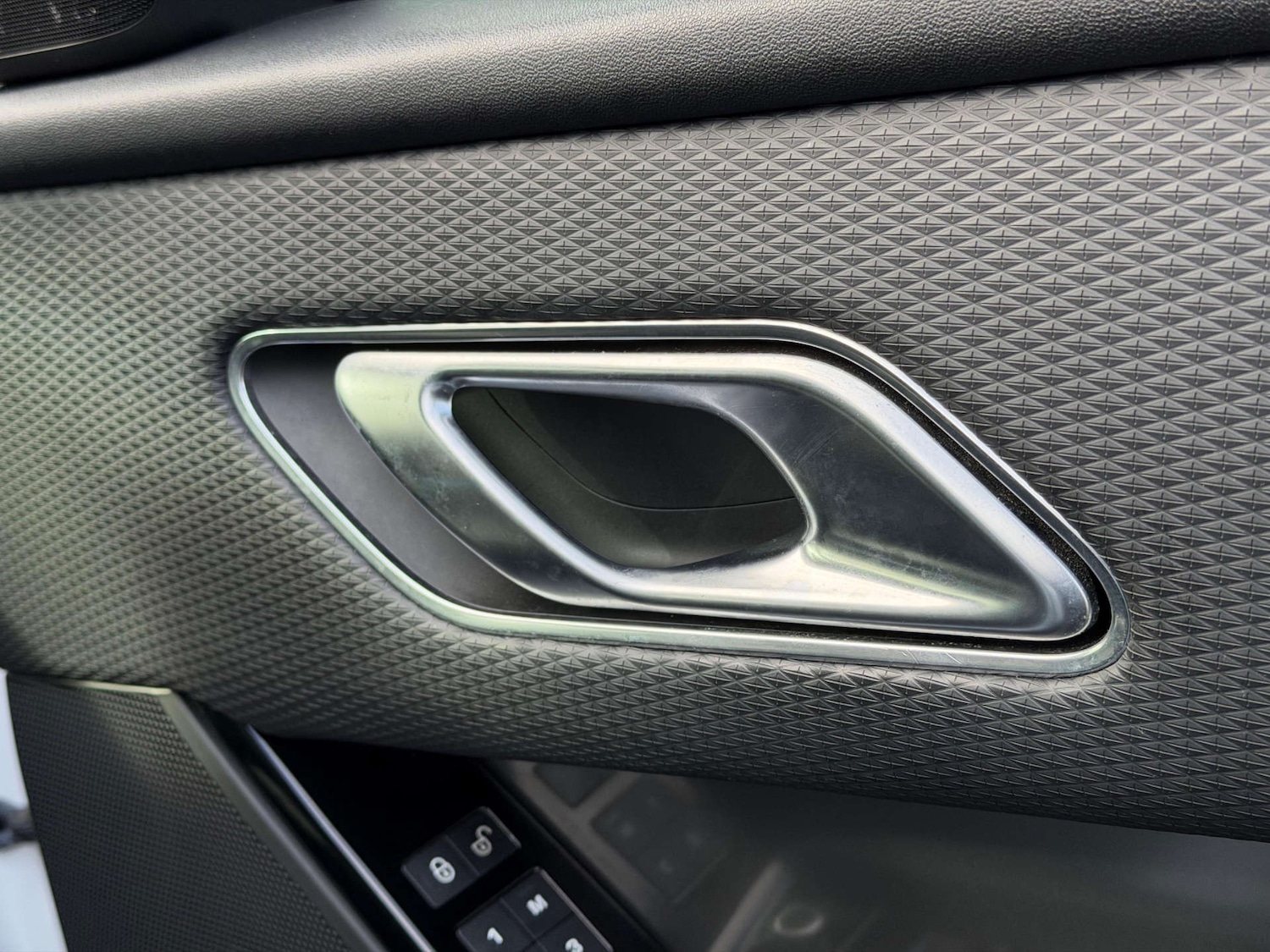 Used Land Rover Range Rover Velar 2020 for sale - 77437500: Photo 48