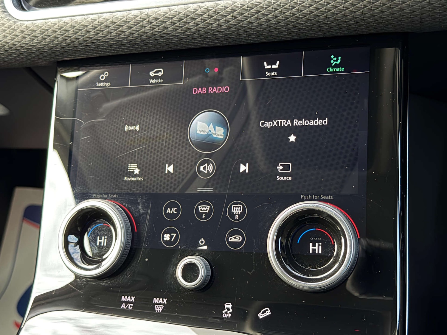 Used Land Rover Range Rover Velar 2020 for sale - 77437500: Photo 69