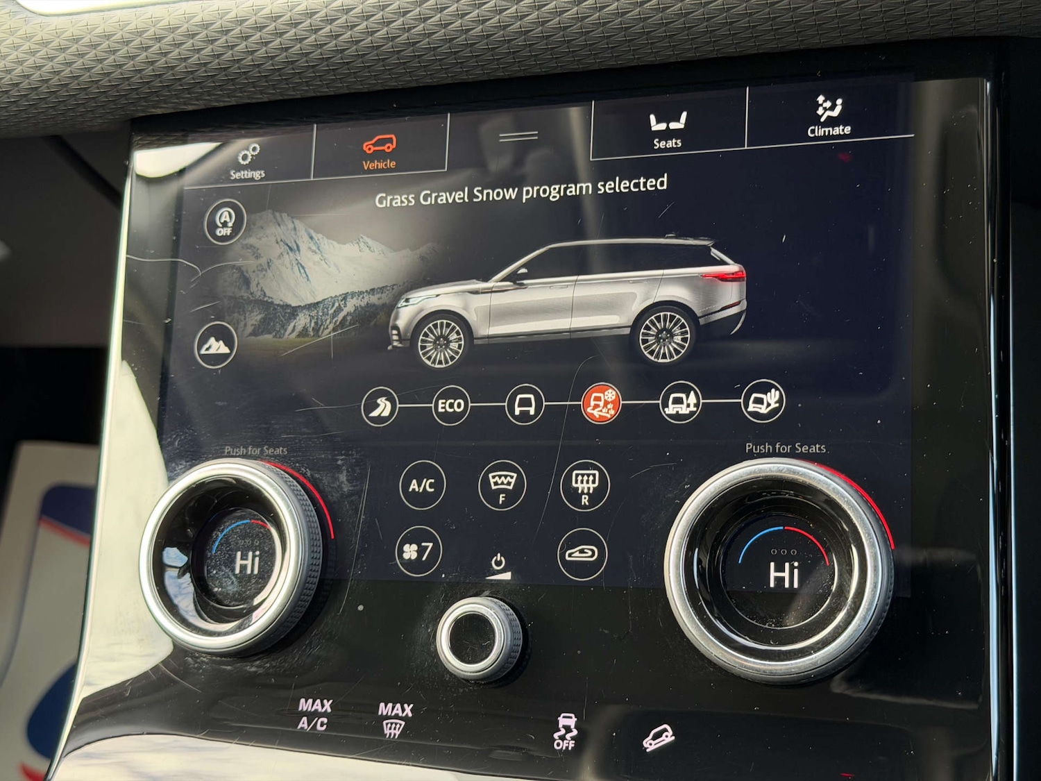 Used Land Rover Range Rover Velar 2020 for sale - 77437500: Photo 73