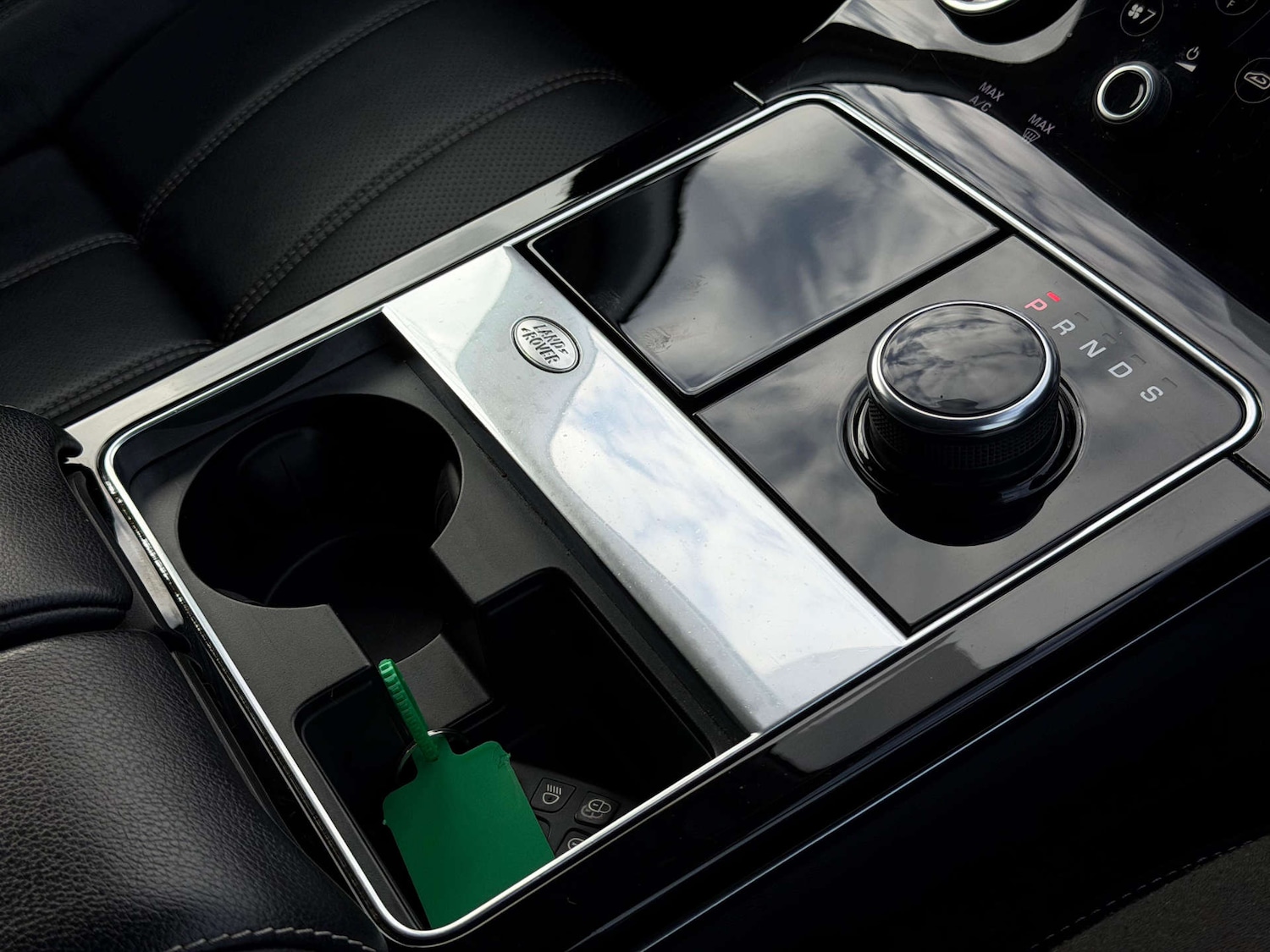 Used Land Rover Range Rover Velar 2020 for sale - 77437500: Photo 94