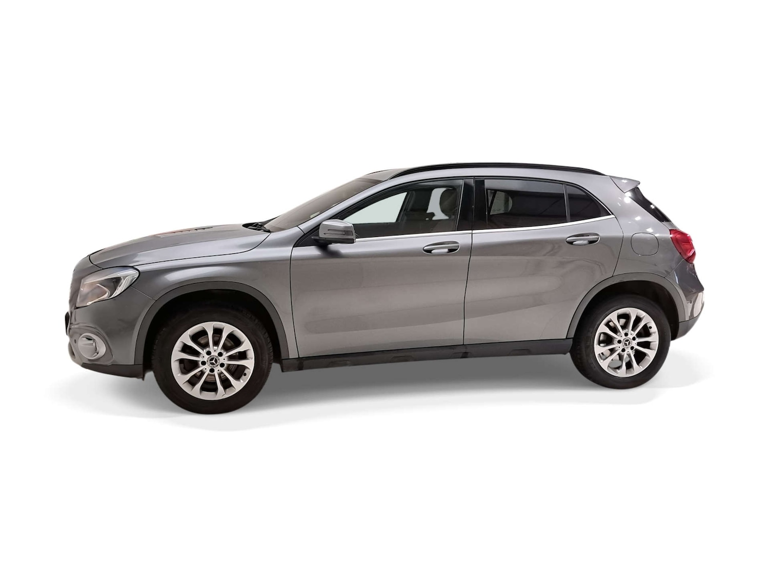 Used Mercedes-Benz GLA 2018 for sale - 78083447: Photo 4