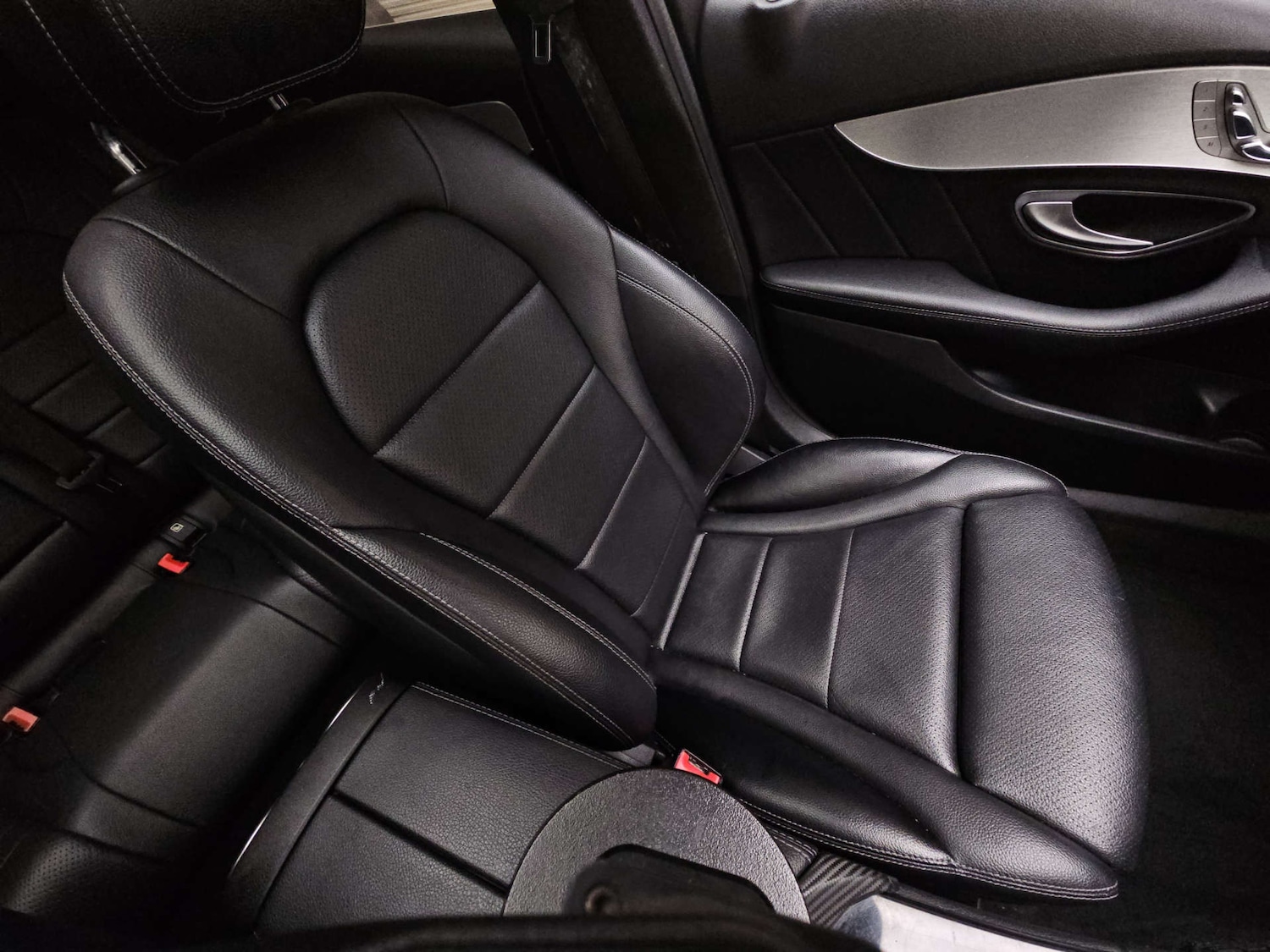 Used Mercedes-Benz C Class 2018 for sale - 77437505: Photo 10