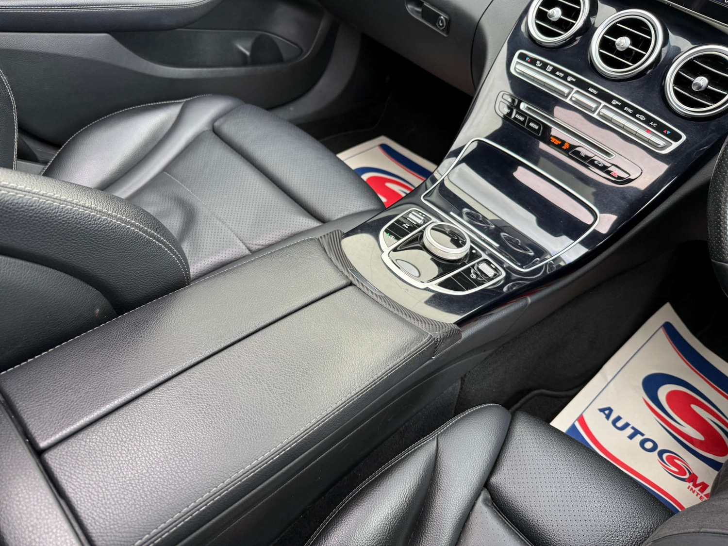 Used Mercedes-Benz C Class 2018 for sale - 77437505: Photo 17