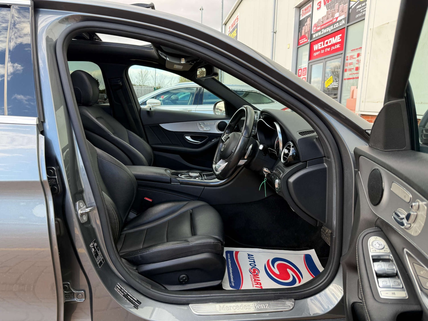 Used Mercedes-Benz C Class 2018 for sale - 77437505: Photo 22