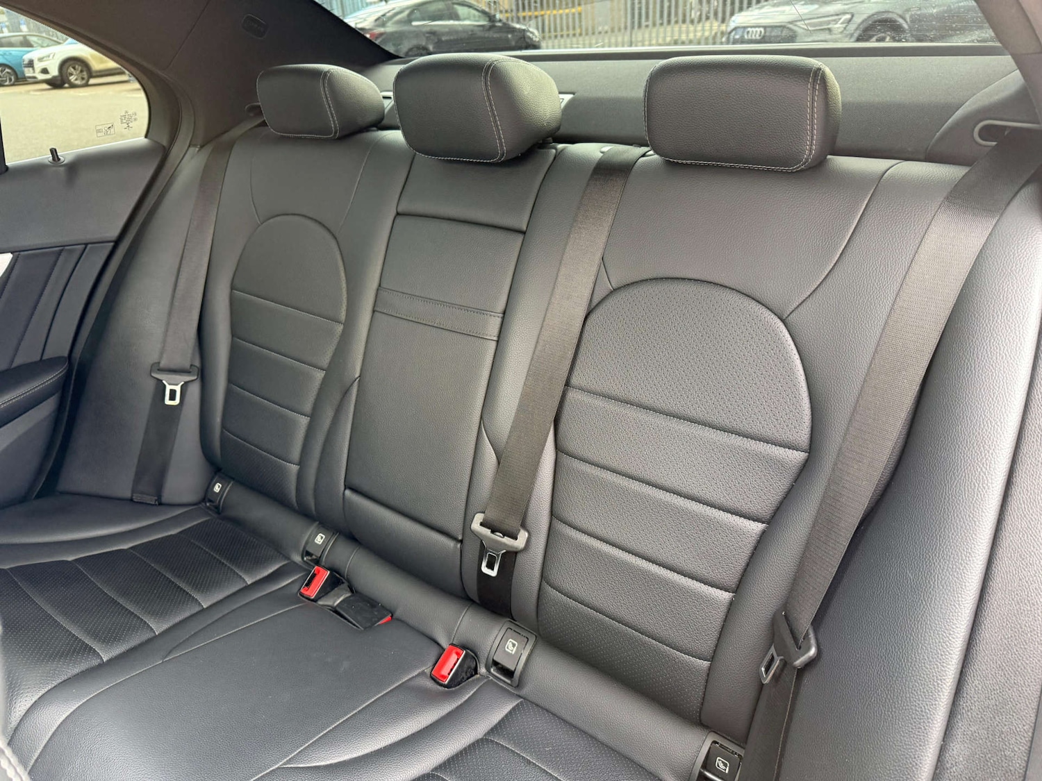 Used Mercedes-Benz C Class 2018 for sale - 77437505: Photo 24