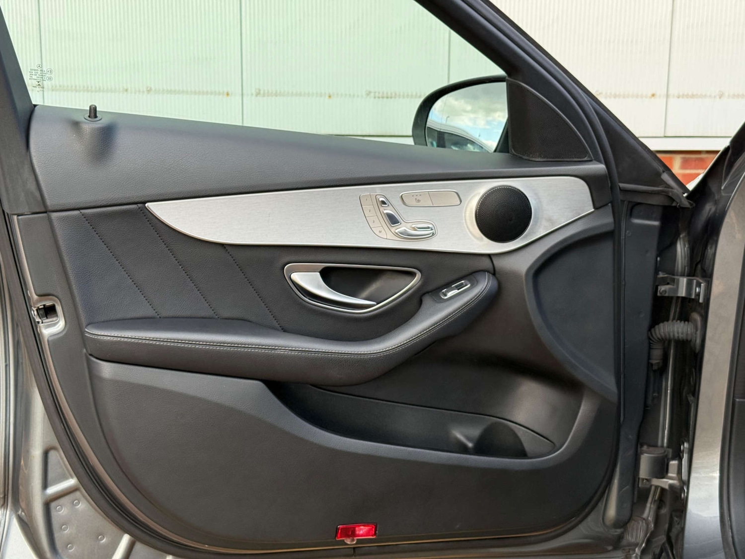 Used Mercedes-Benz C Class 2018 for sale - 77437505: Photo 37