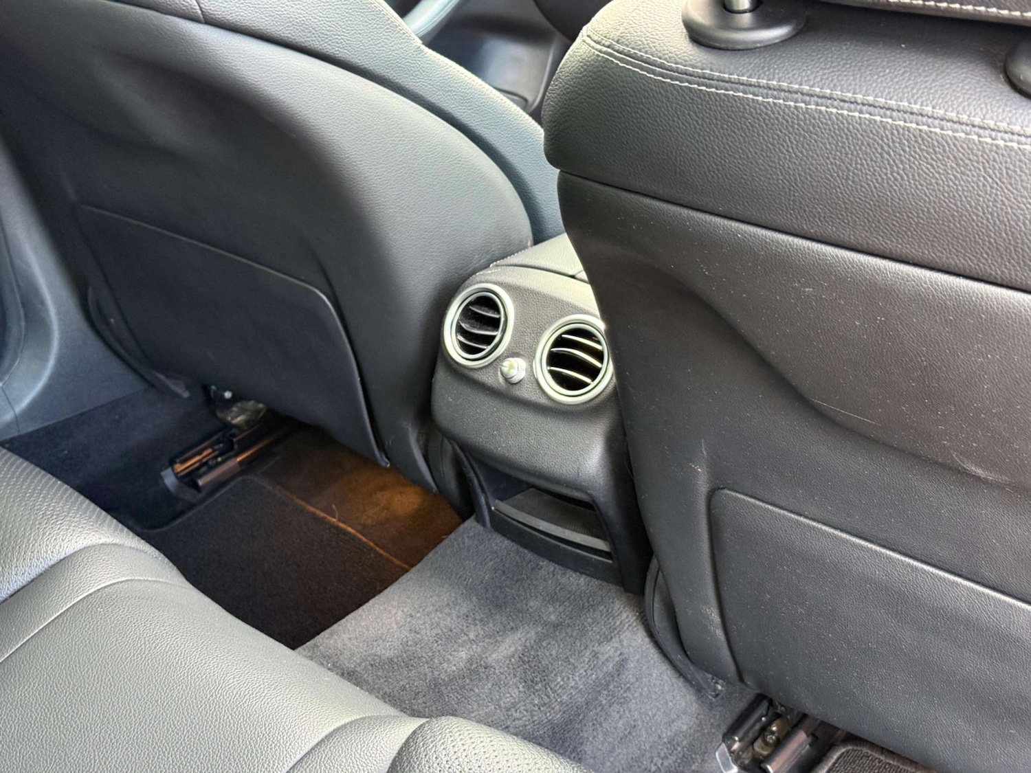 Used Mercedes-Benz C Class 2018 for sale - 77437505: Photo 40