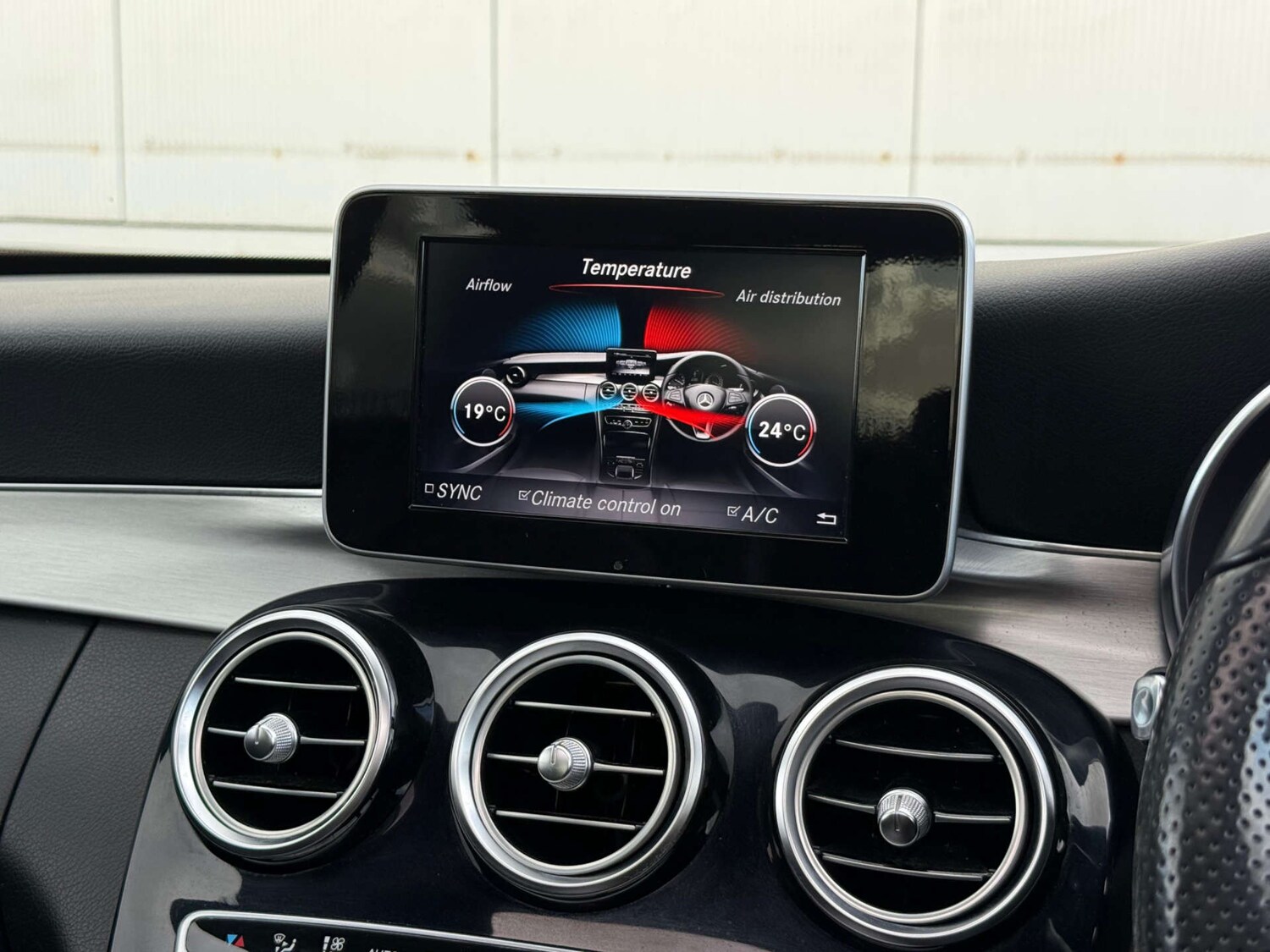 Used Mercedes-Benz C Class 2018 for sale - 77437505: Photo 55