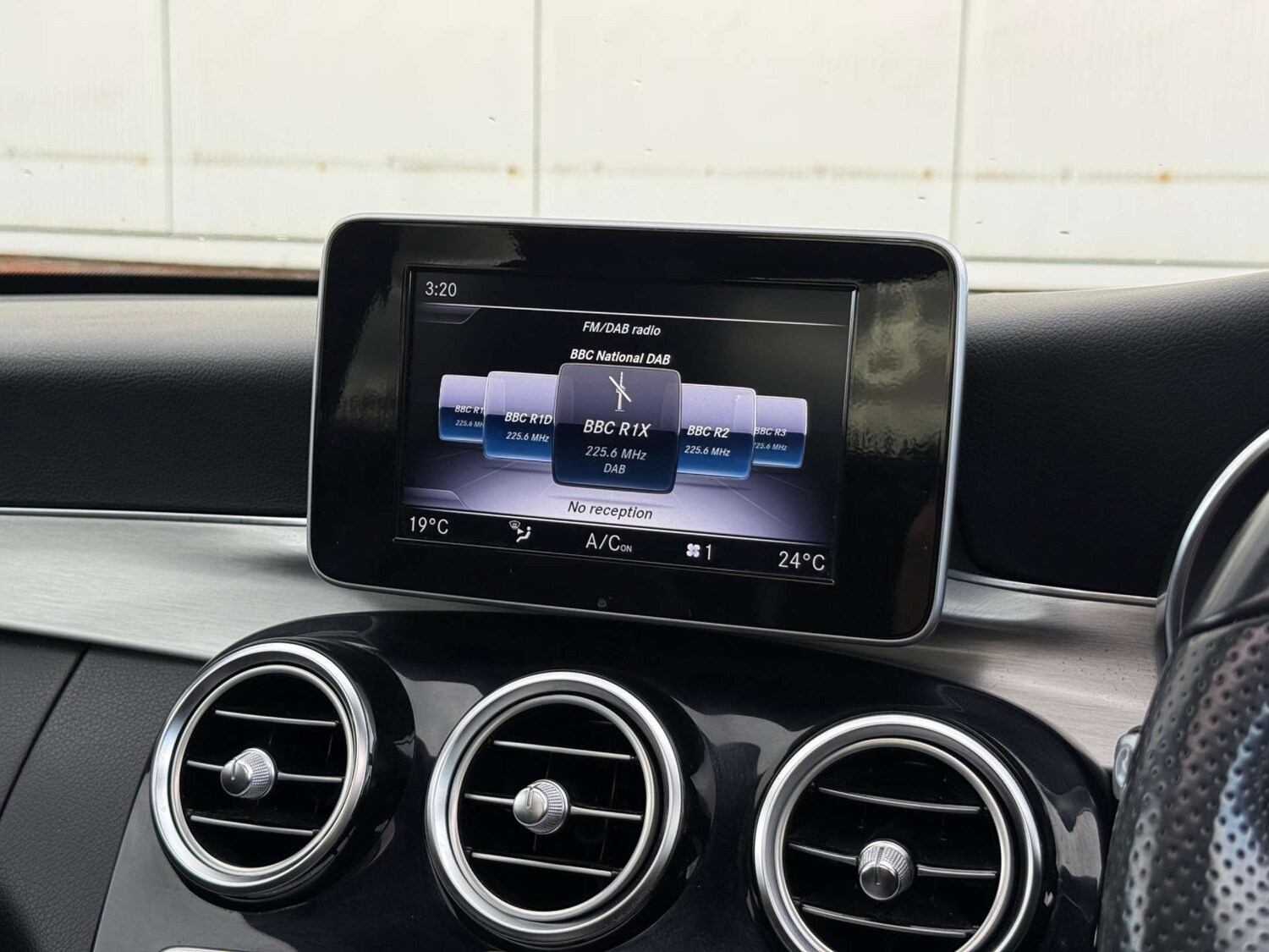 Used Mercedes-Benz C Class 2018 for sale - 77437505: Photo 59