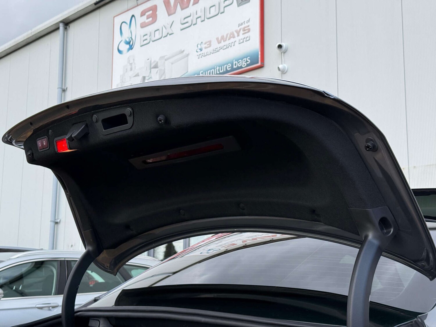 Used Mercedes-Benz C Class 2018 for sale - 77437505: Photo 78