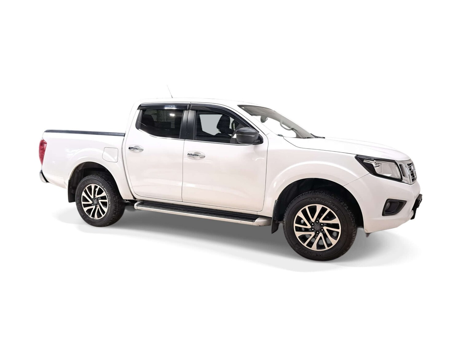 Used Nissan Navara 2019 for sale - 77749154: Photo 2
