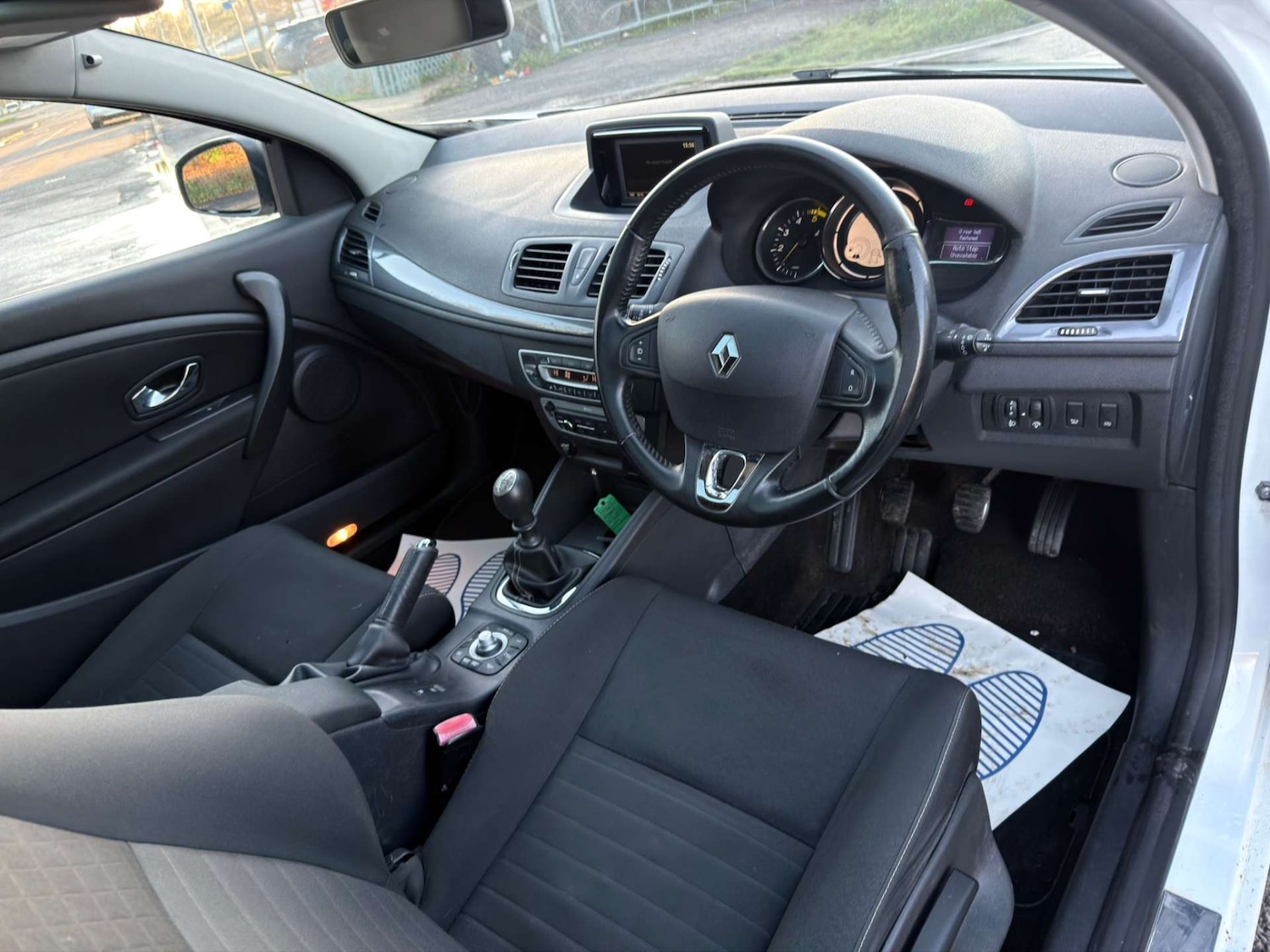 Used Renault Megane 2015 for sale - 77437446: Photo 26