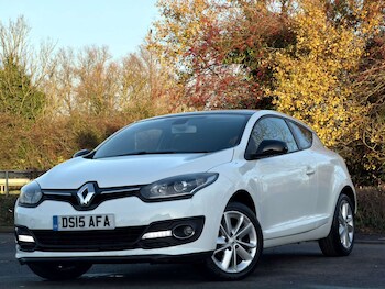 Used Renault Megane 2015 for sale - 77437446: Photo