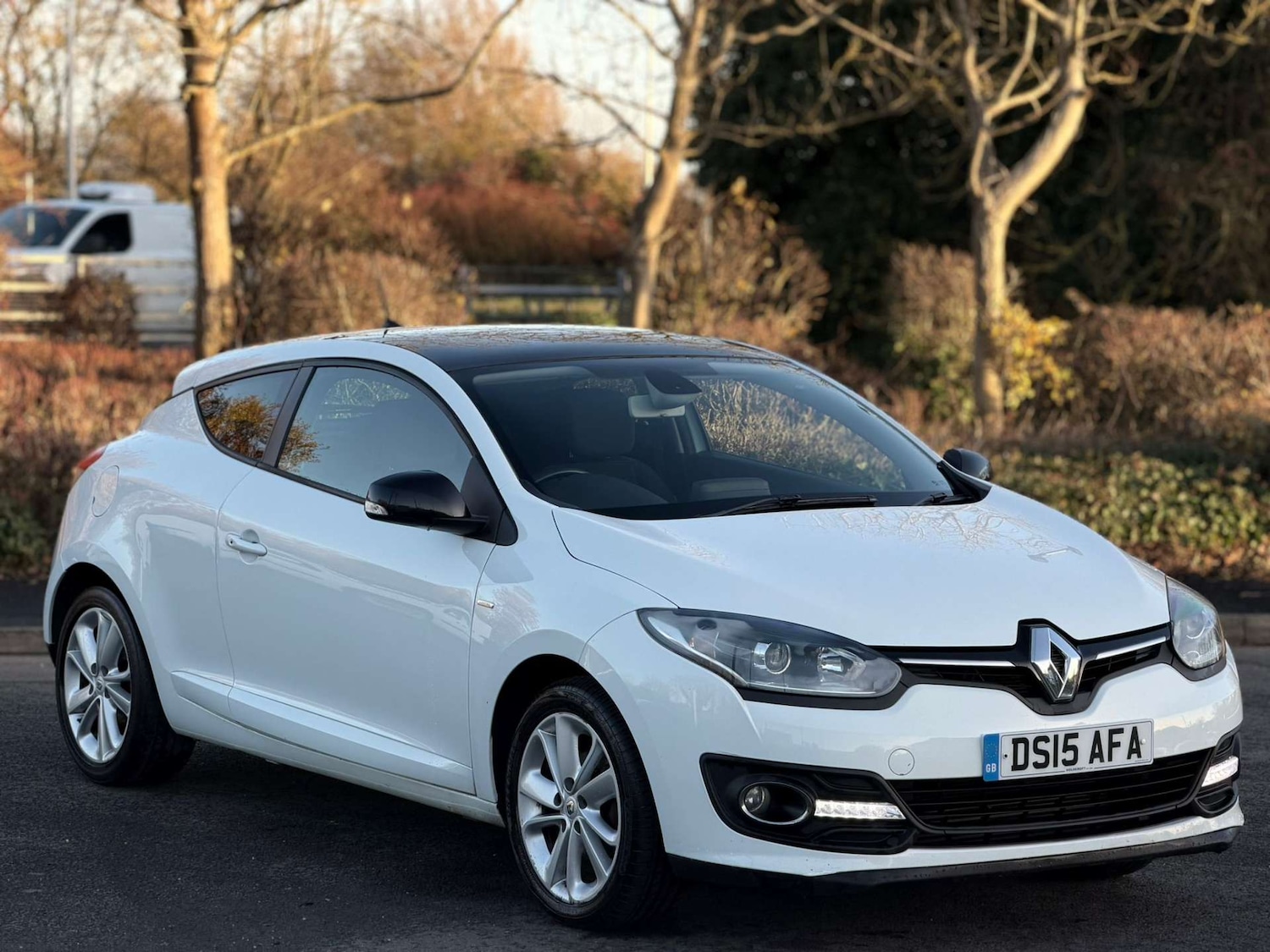 Used Renault Megane 2015 for sale - 77437446: Photo 5