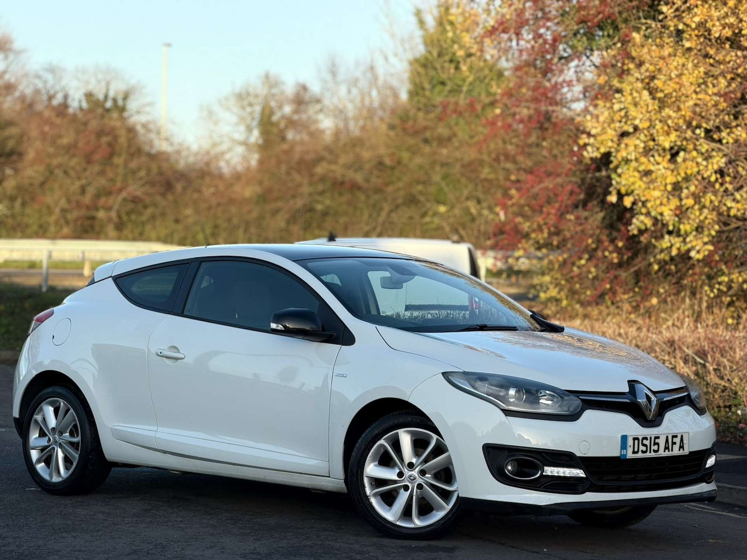 Used Renault Megane 2015 for sale - 77437446: Photo 8