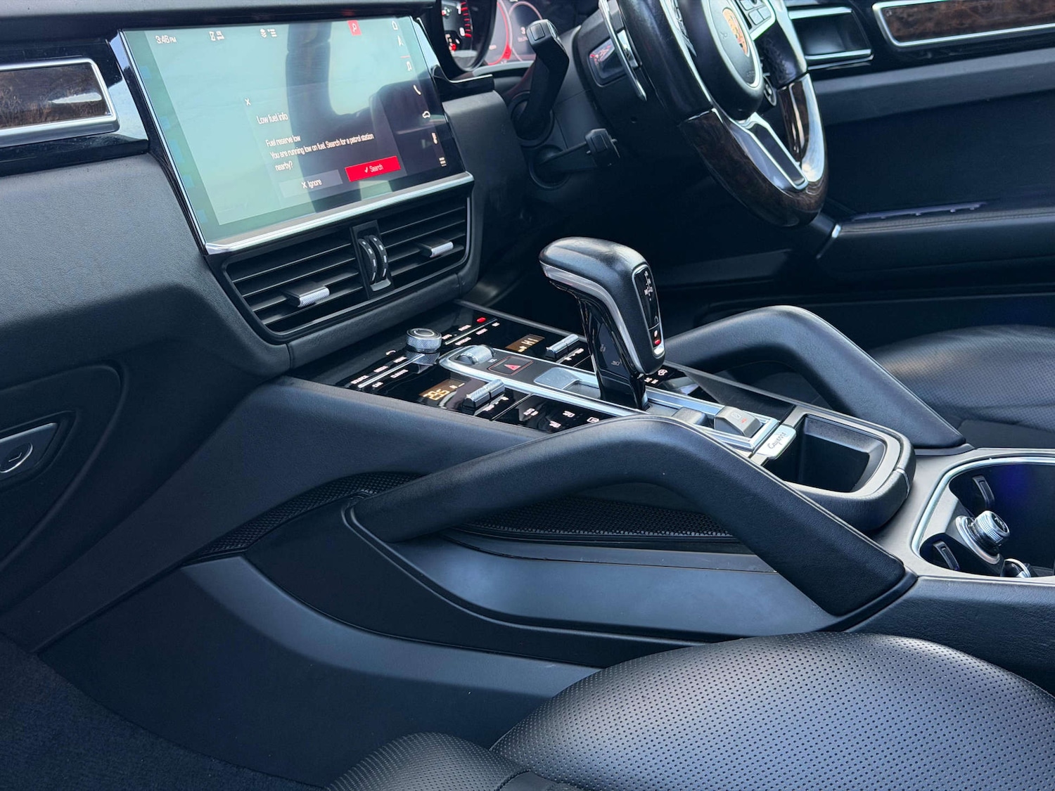 Used Porsche Cayenne 2018 for sale - 77437519: Photo 29