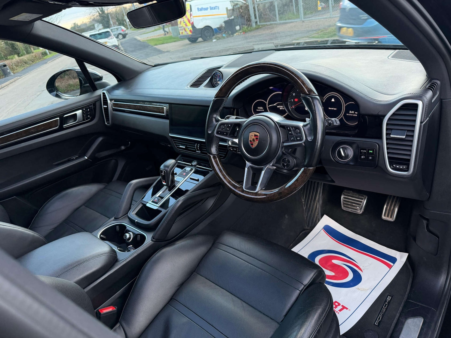 Used Porsche Cayenne 2018 for sale - 77437519: Photo 31