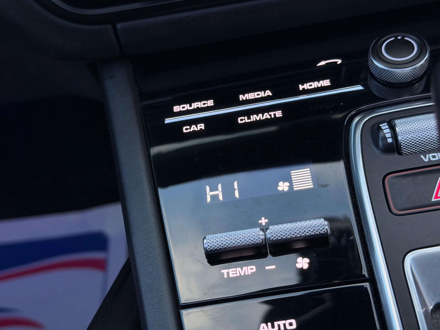 Used Porsche Cayenne 2018 for sale - 77437519: Photo 41