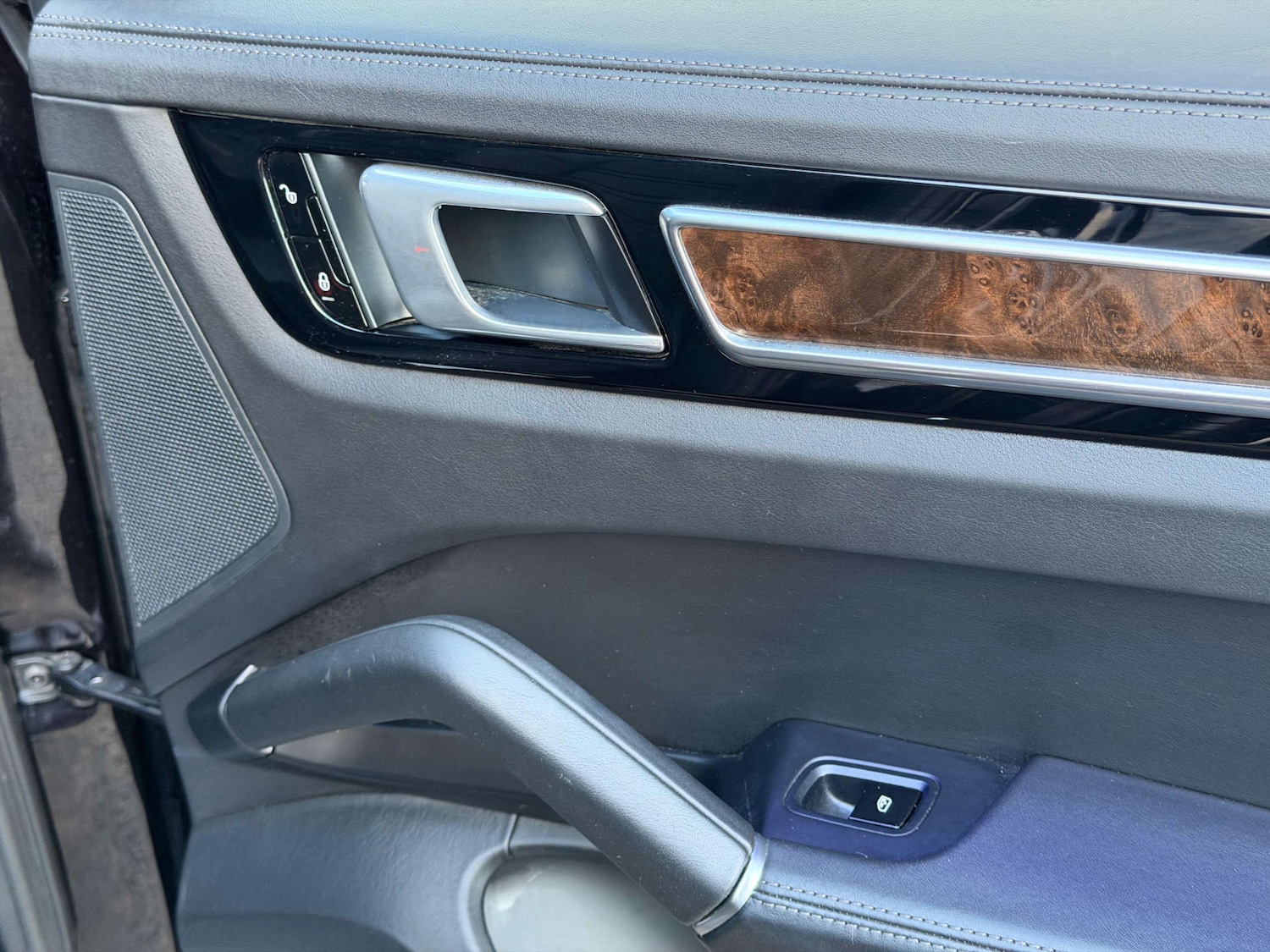 Used Porsche Cayenne 2018 for sale - 77437519: Photo 54