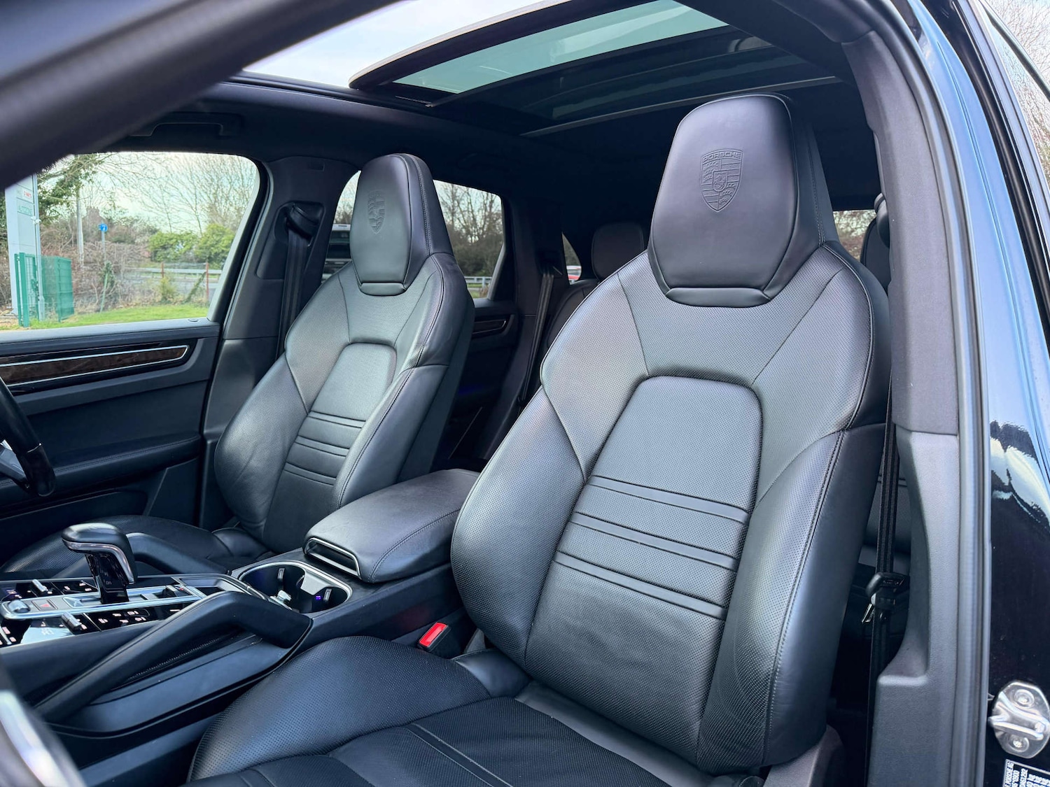 Used Porsche Cayenne 2018 for sale - 77437519: Photo 85