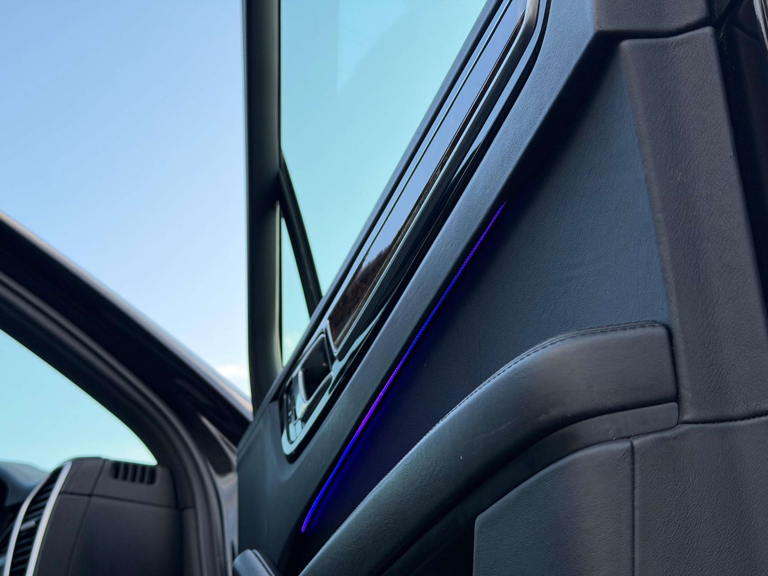 Used Porsche Cayenne 2018 for sale - 77437519: Photo 96