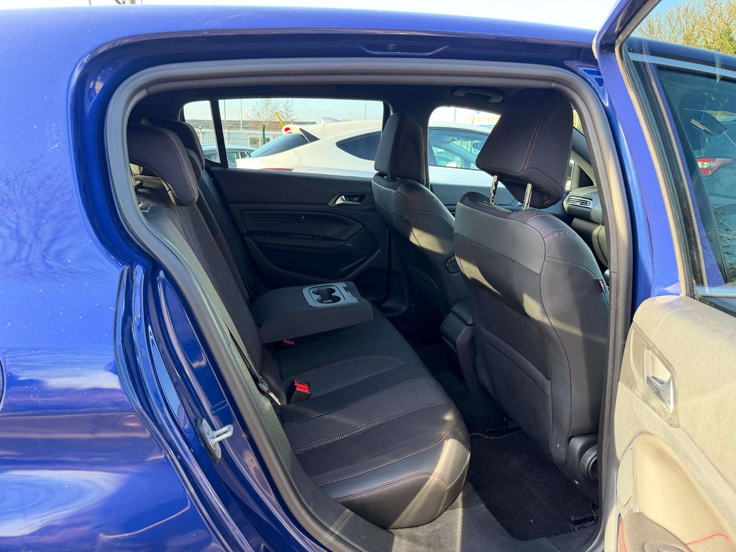 Used Peugeot 308 2016 for sale - 77437626: Photo 32