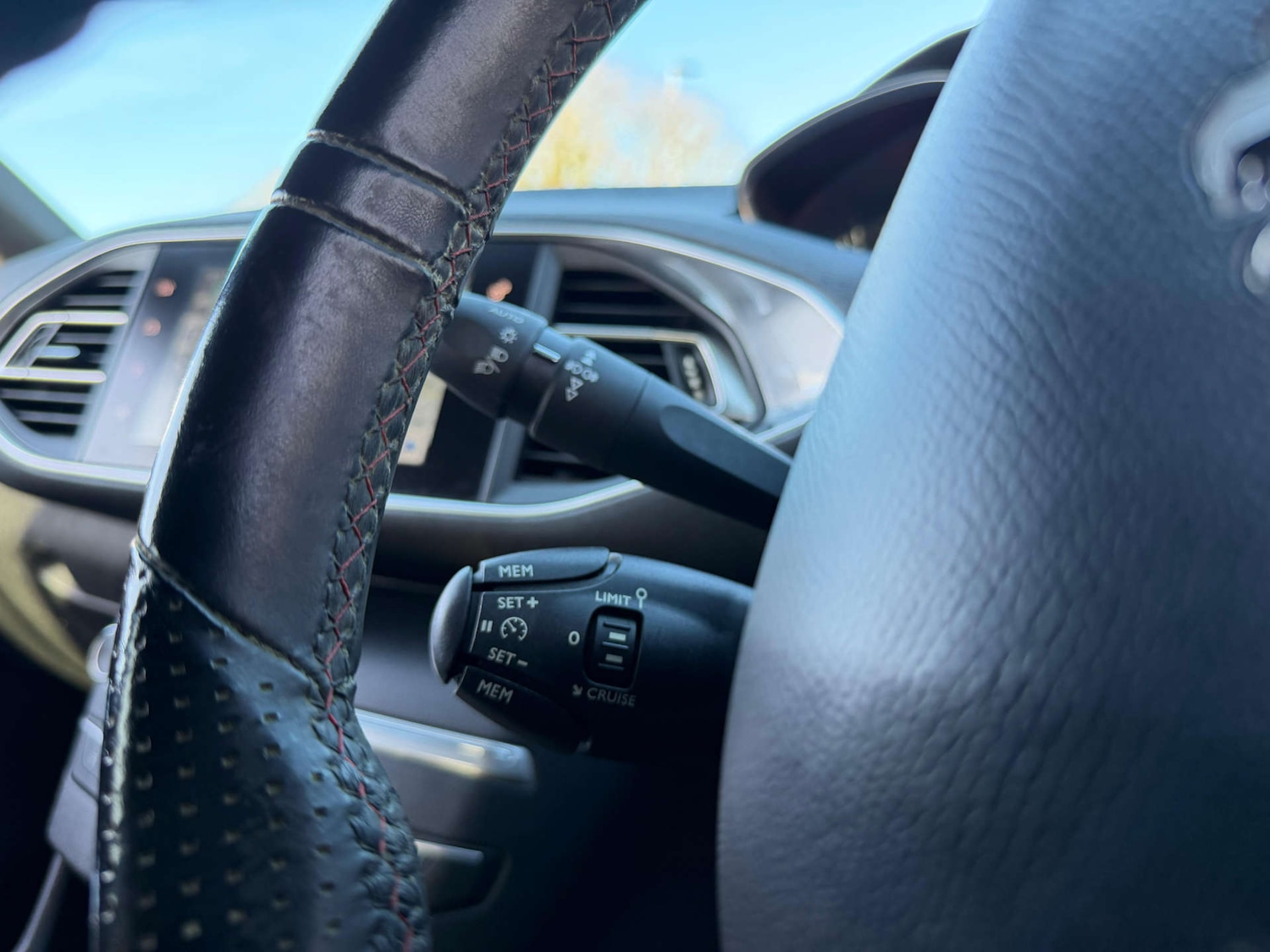 Used Peugeot 308 2016 for sale - 77437626: Photo 37