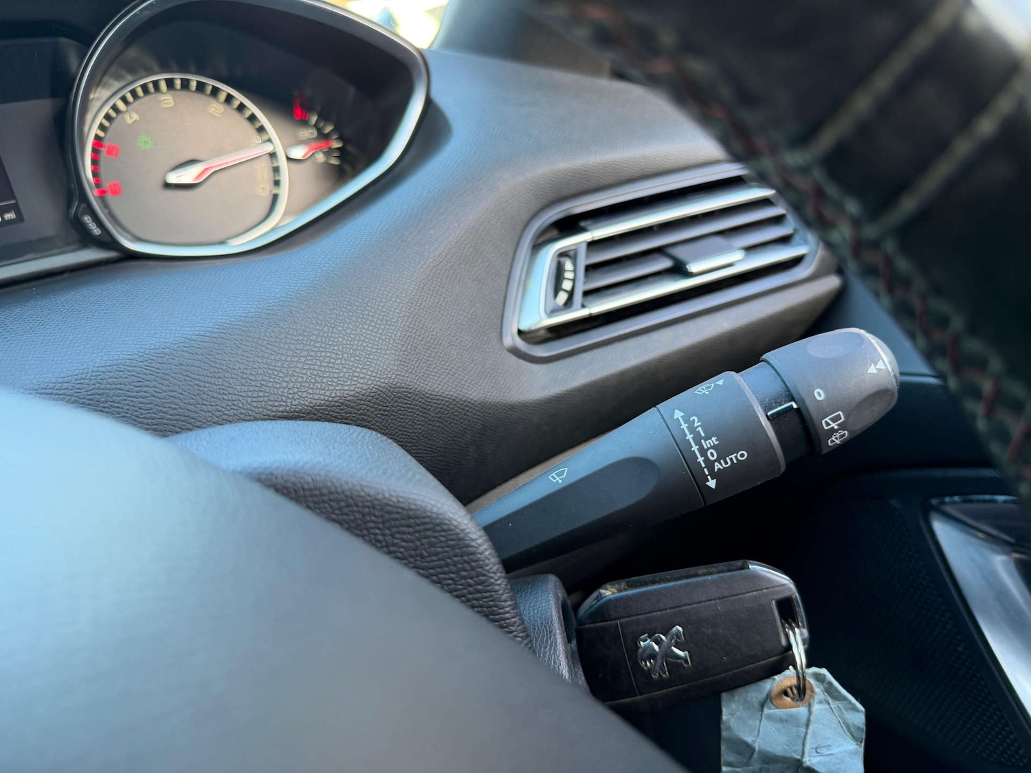 Used Peugeot 308 2016 for sale - 77437626: Photo 82