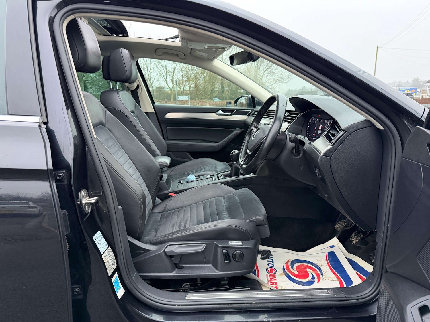 Used Volkswagen Passat 2016 for sale - 77437452: Photo 31