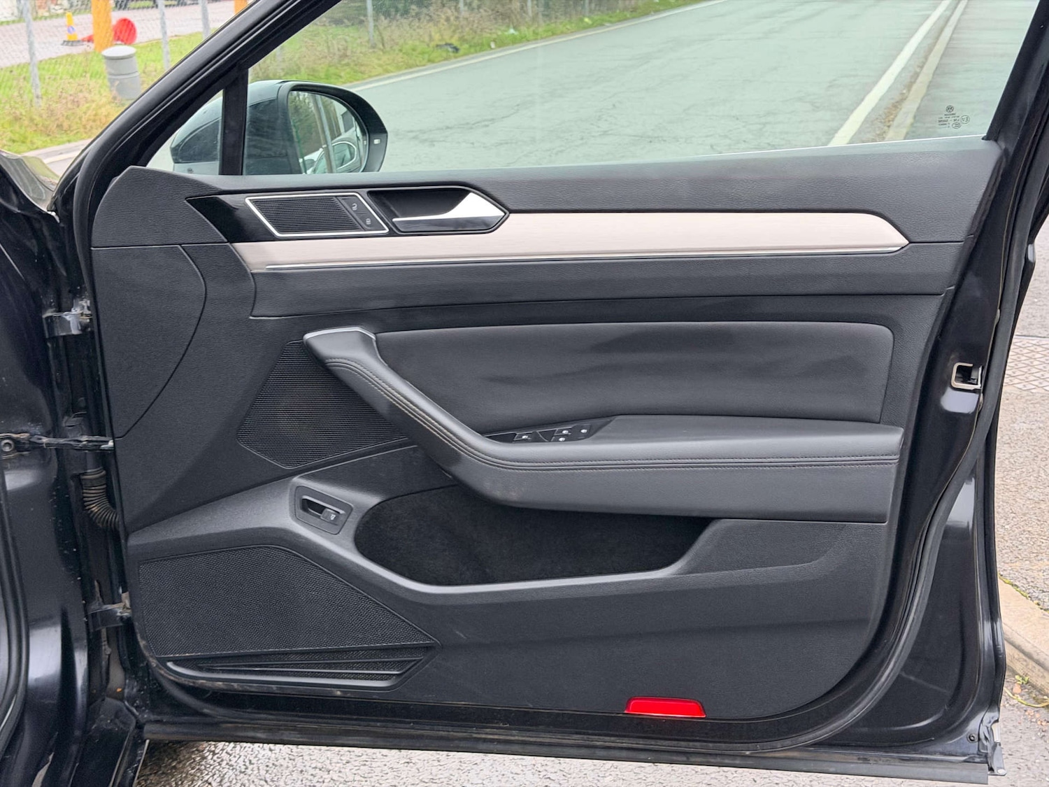 Used Volkswagen Passat 2016 for sale - 77437452: Photo 49