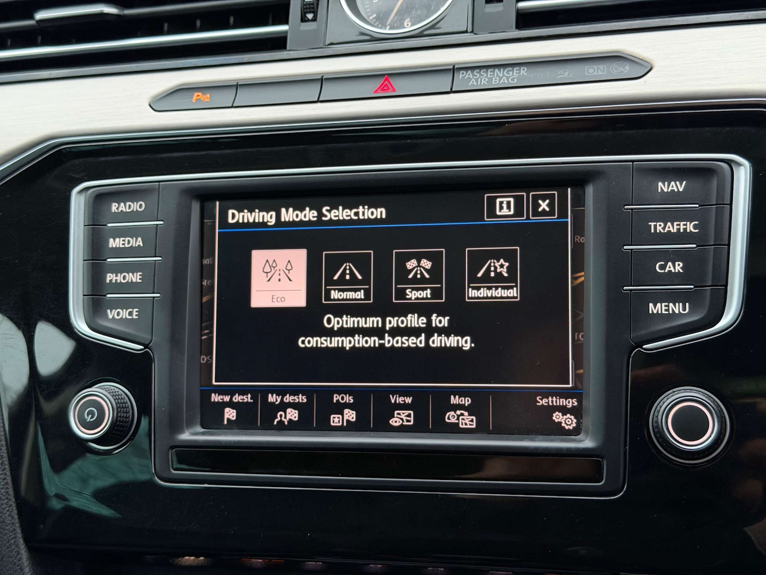 Used Volkswagen Passat 2016 for sale - 77437452: Photo 51