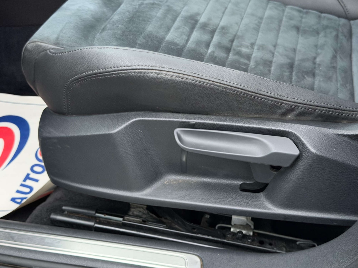 Used Volkswagen Passat 2016 for sale - 77437452: Photo 93