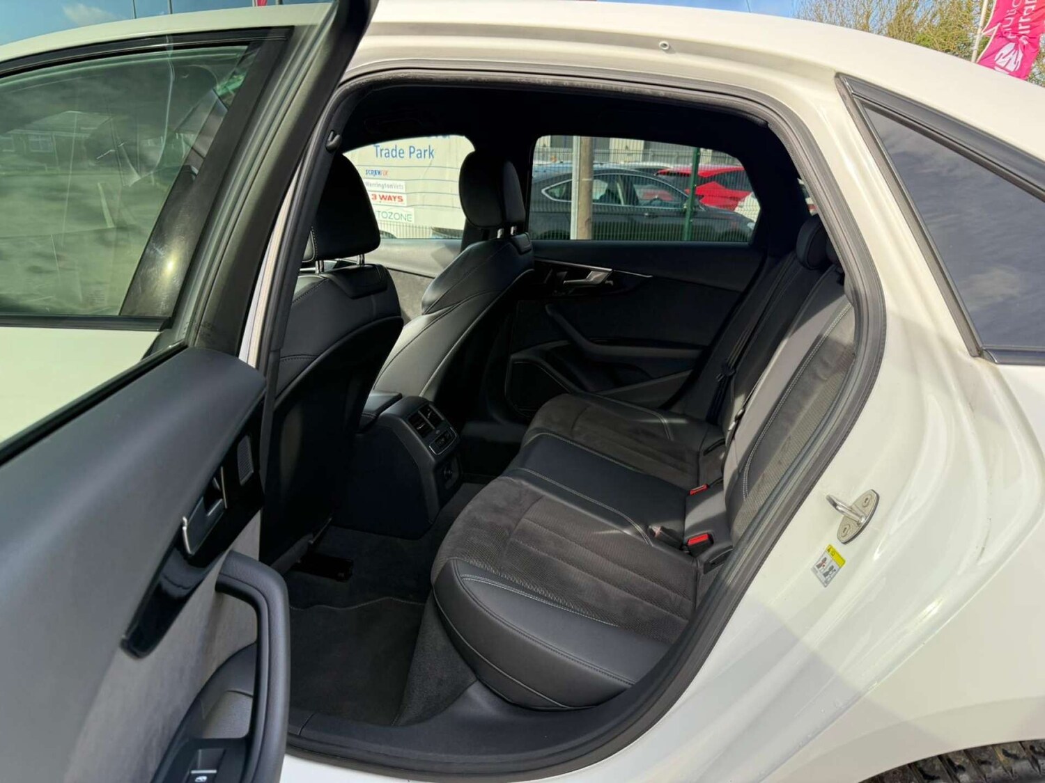 Used Audi A4 2021 for sale - 77636835: Photo 54