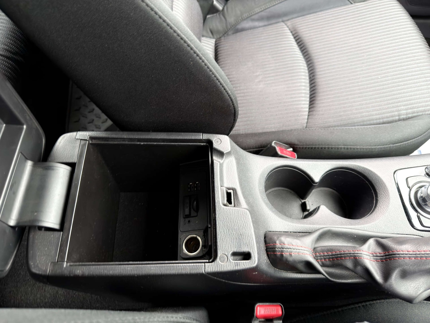 Used Mazda Mazda3 2015 for sale - 77437685: Photo 28