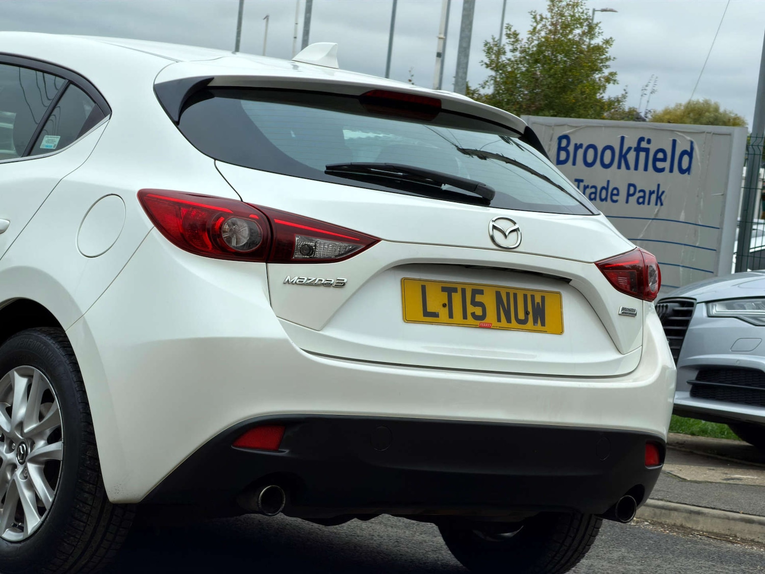 Used Mazda Mazda3 2015 for sale - 77437685: Photo 7