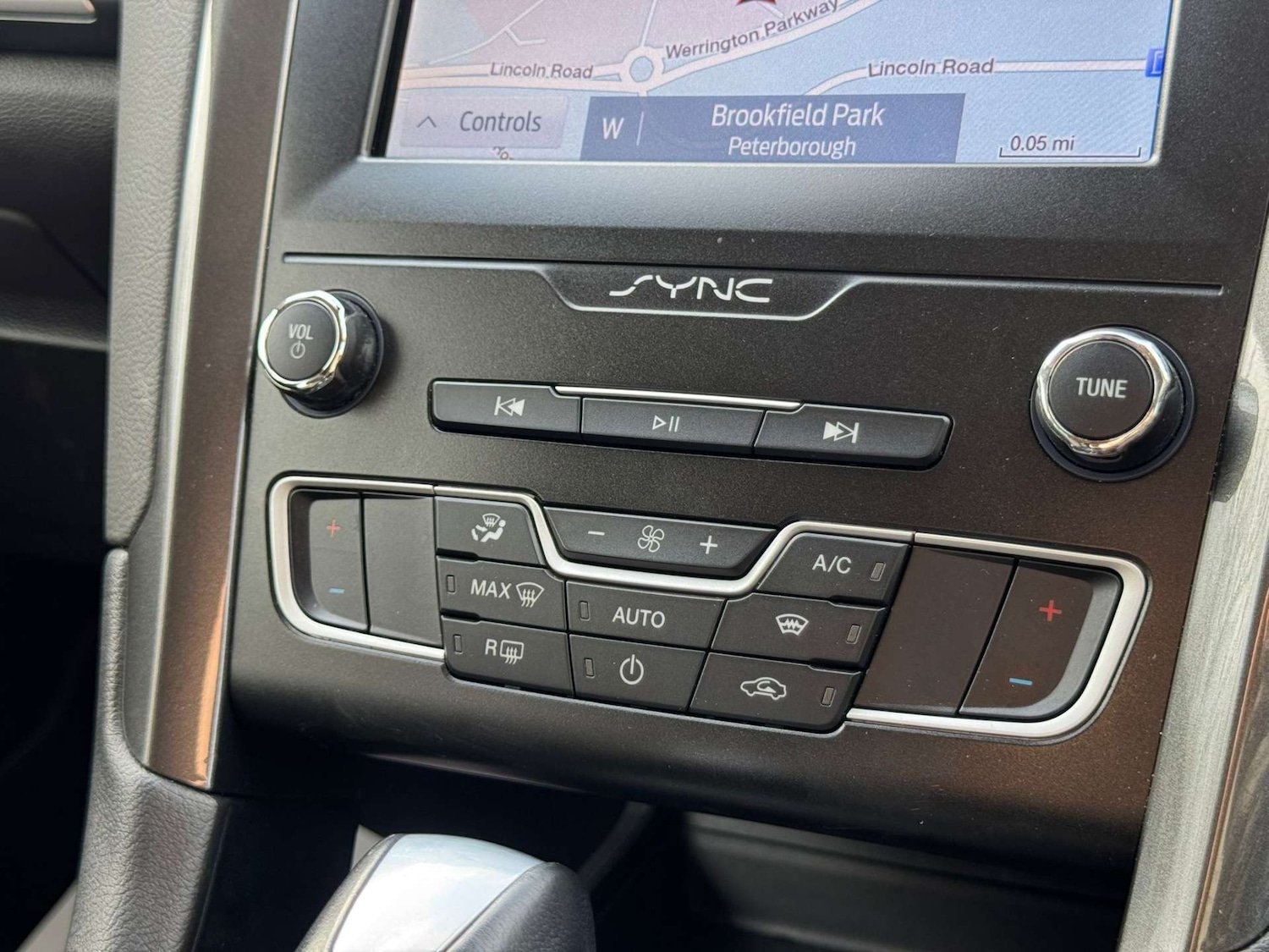 Used Ford Mondeo 2021 for sale - 77437509: Photo 33